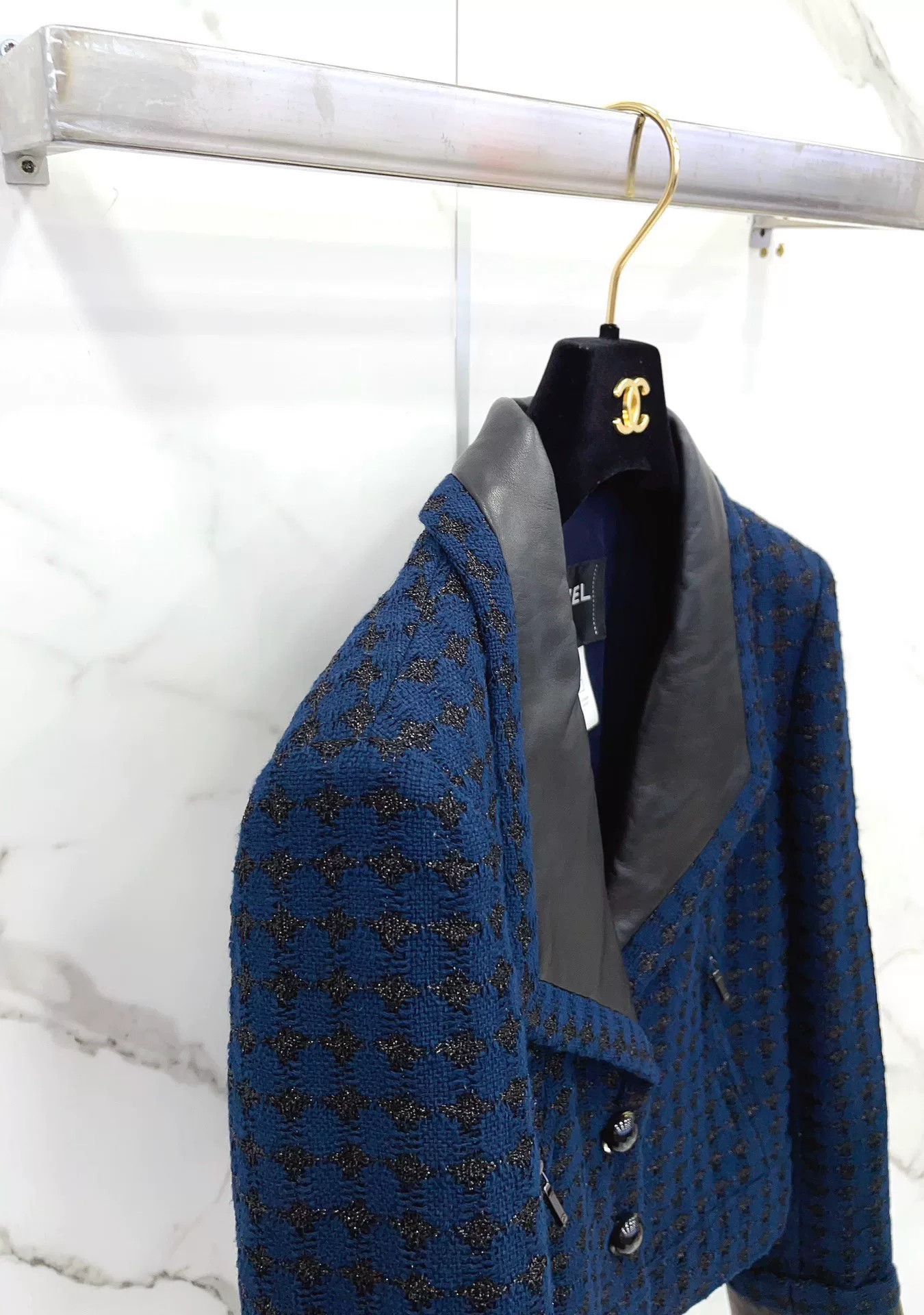 Chanel Chanel Dark Blue Tweed & Sheepskin Coat Size XS / US 0-2 / IT 36-38 - 6 Thumbnail