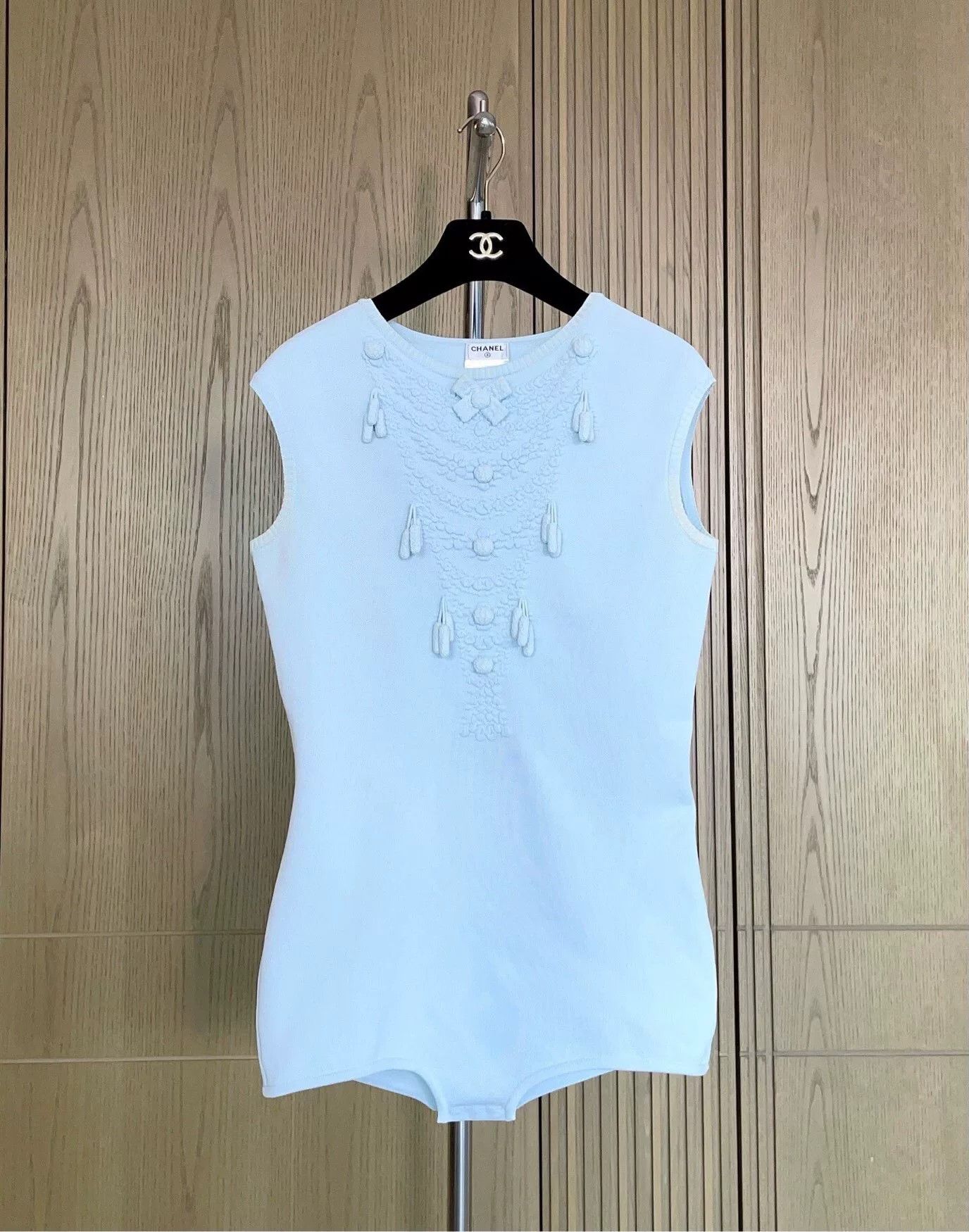 Chanel Chanel Light Blue Embossed Knit Sleeveless Jumpsuit Size S / US 4 / IT 40 - 4 Thumbnail