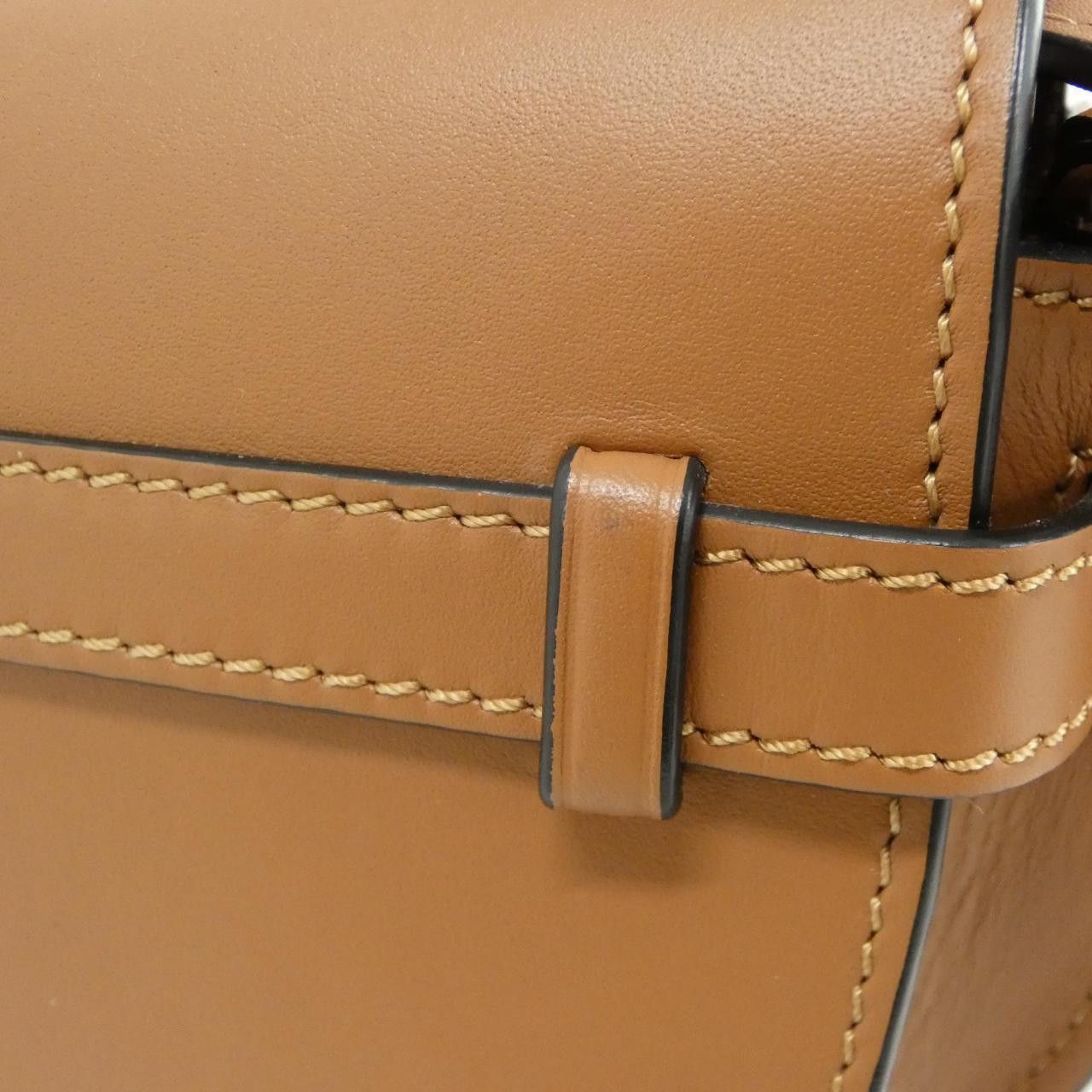 Loewe Loewe Loewe Gate Dual Mini Calf Shoulder Bag Leather Shoulder Bag A650N46X13 DUTY FREE for USA Size ONE SIZE - 7 Thumbnail