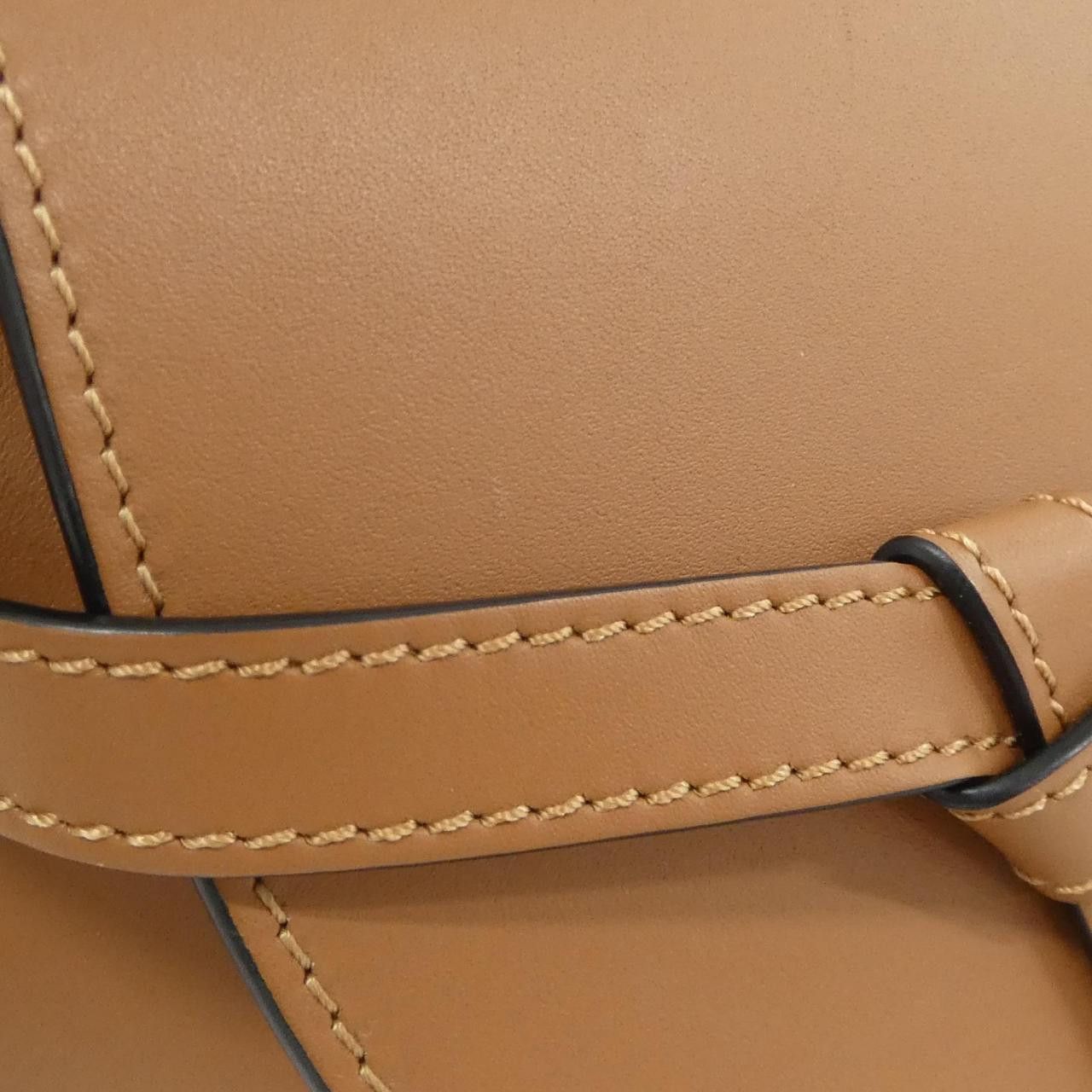 Loewe Loewe Loewe Gate Dual Mini Calf Shoulder Bag Leather Shoulder Bag A650N46X13 DUTY FREE for USA Size ONE SIZE - 6 Thumbnail