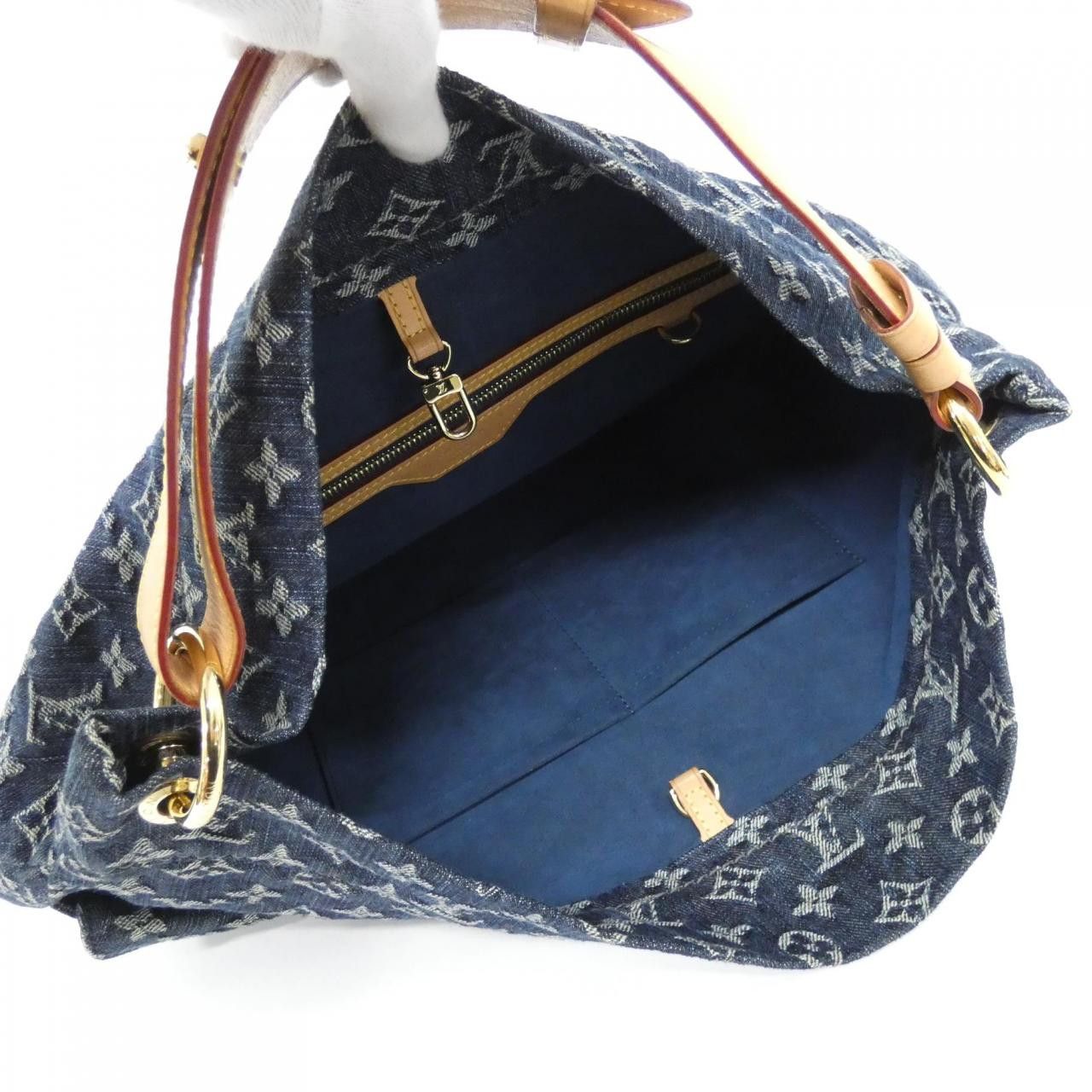 Louis Vuitton Louis Vuitton Louis Vuitton Monogram Denim Shoulder Bag Textile Shoulder Bag M40493 DUTY FREE for USA Size ONE SIZE - 8 Thumbnail