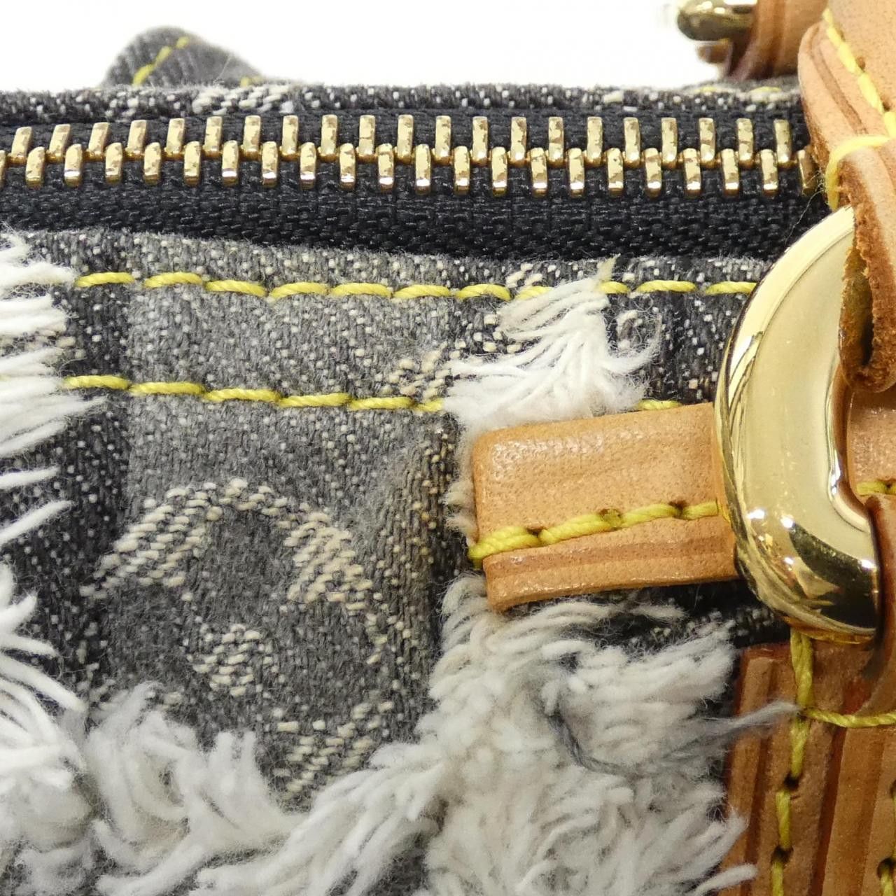 Louis Vuitton Louis Vuitton Louis Vuitton Monogram Denim Patchwork Speedy Boston Bag Textile Travel Bag M95381 DUTY FREE for USA Size ONE SIZE - 5 Thumbnail