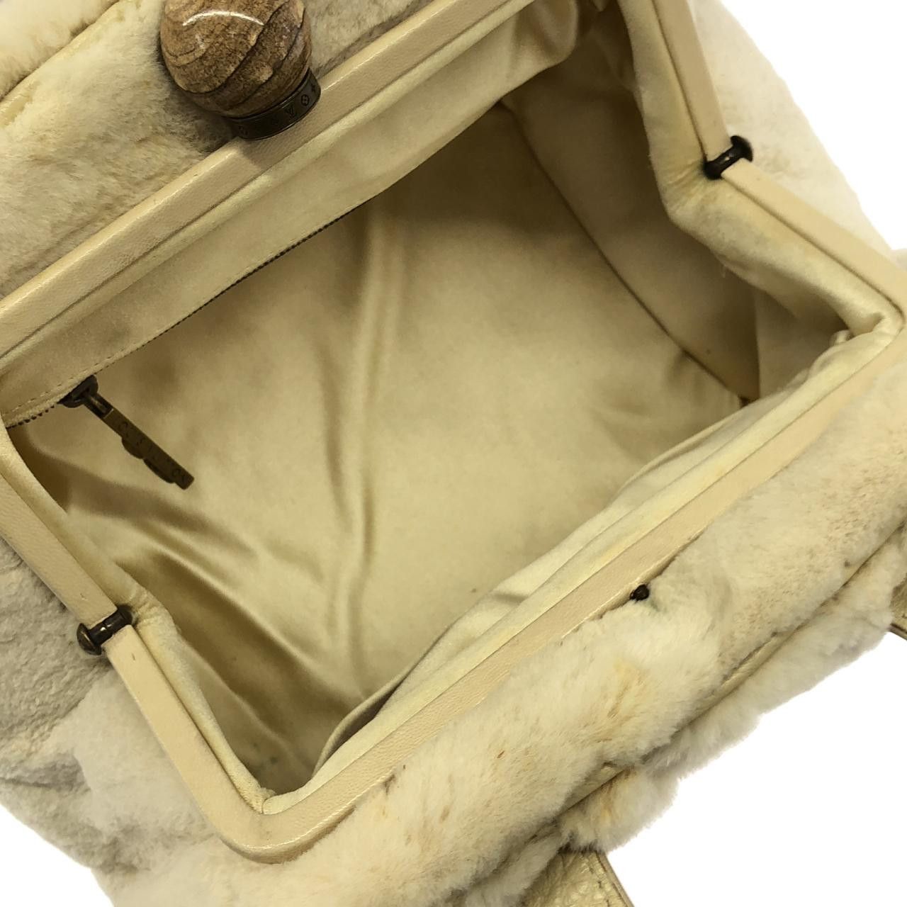 Louis Vuitton Louis Vuitton Louis Vuitton Demi Lune Cabochon Mink Fur Calf Bag Fur Handbag M95079 DUTY FREE for USA Size ONE SIZE - 7 Thumbnail