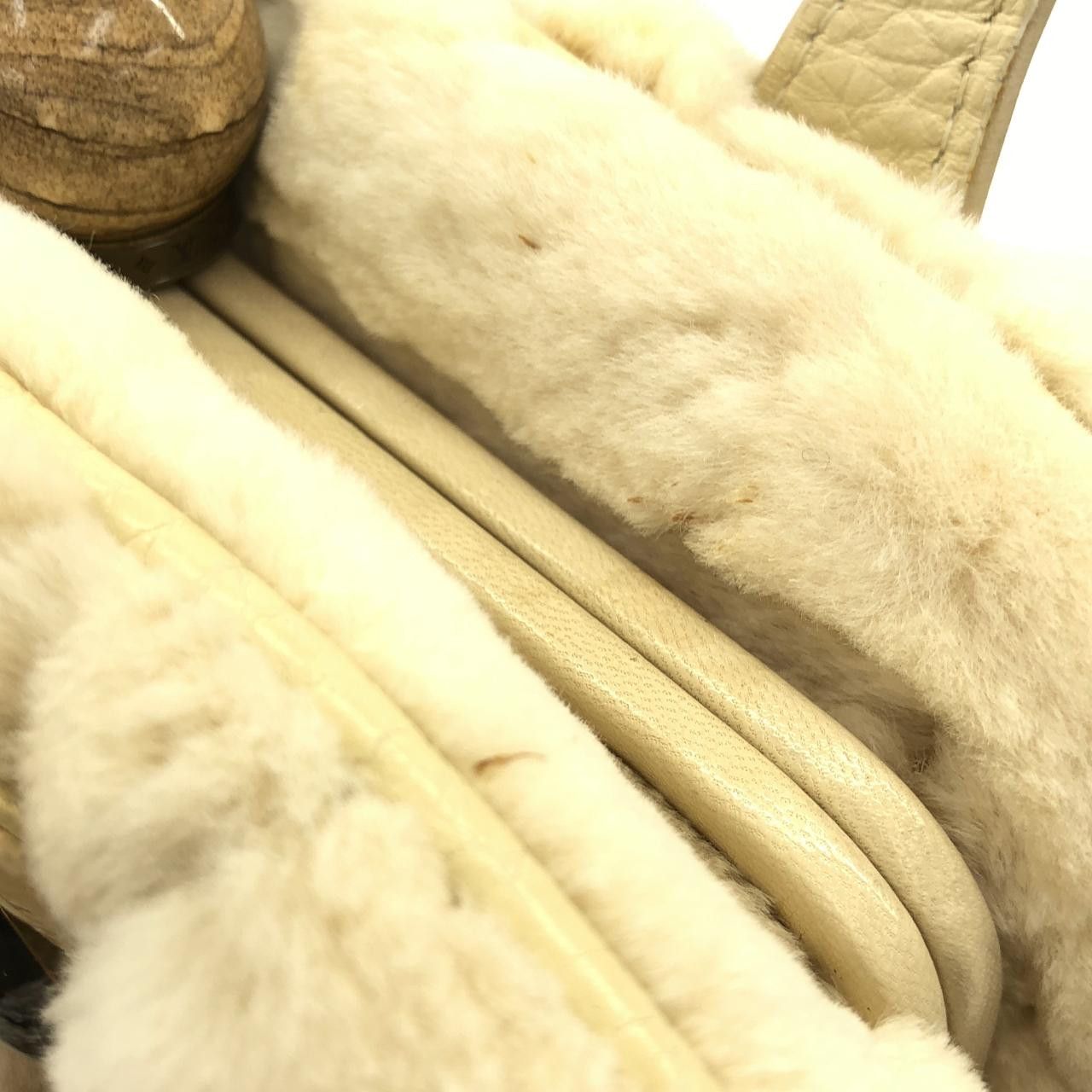 Louis Vuitton Louis Vuitton Louis Vuitton Demi Lune Cabochon Mink Fur Calf Bag Fur Handbag M95079 DUTY FREE for USA Size ONE SIZE - 5 Thumbnail