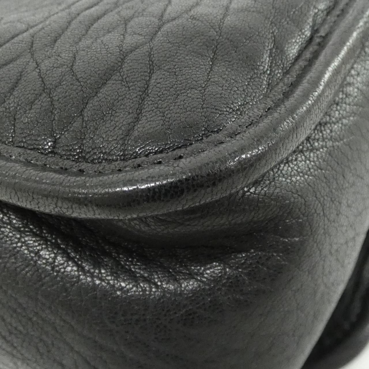 Yves Saint Laurent Yves Saint Laurent Saint Laurent Niki Lamb Shoulder Bag Leather Shoulder Bag 776611AAC3O DUTY FREE for USA Size ONE SIZE - 3 Thumbnail