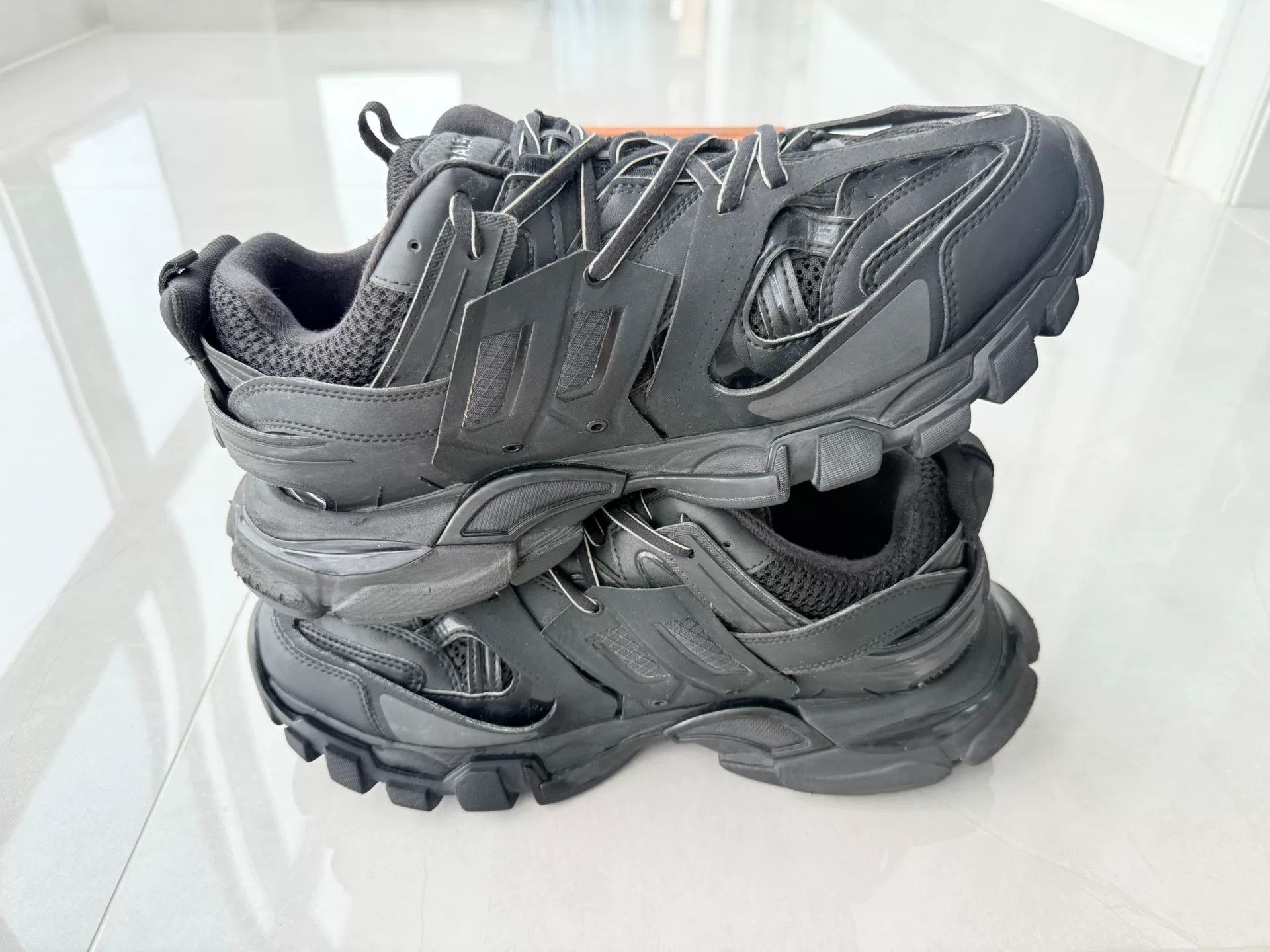 Balenciaga Balenciaga Black Lowtop Sneakers 10 Men Size US 10 / EU 43 - 3 Thumbnail