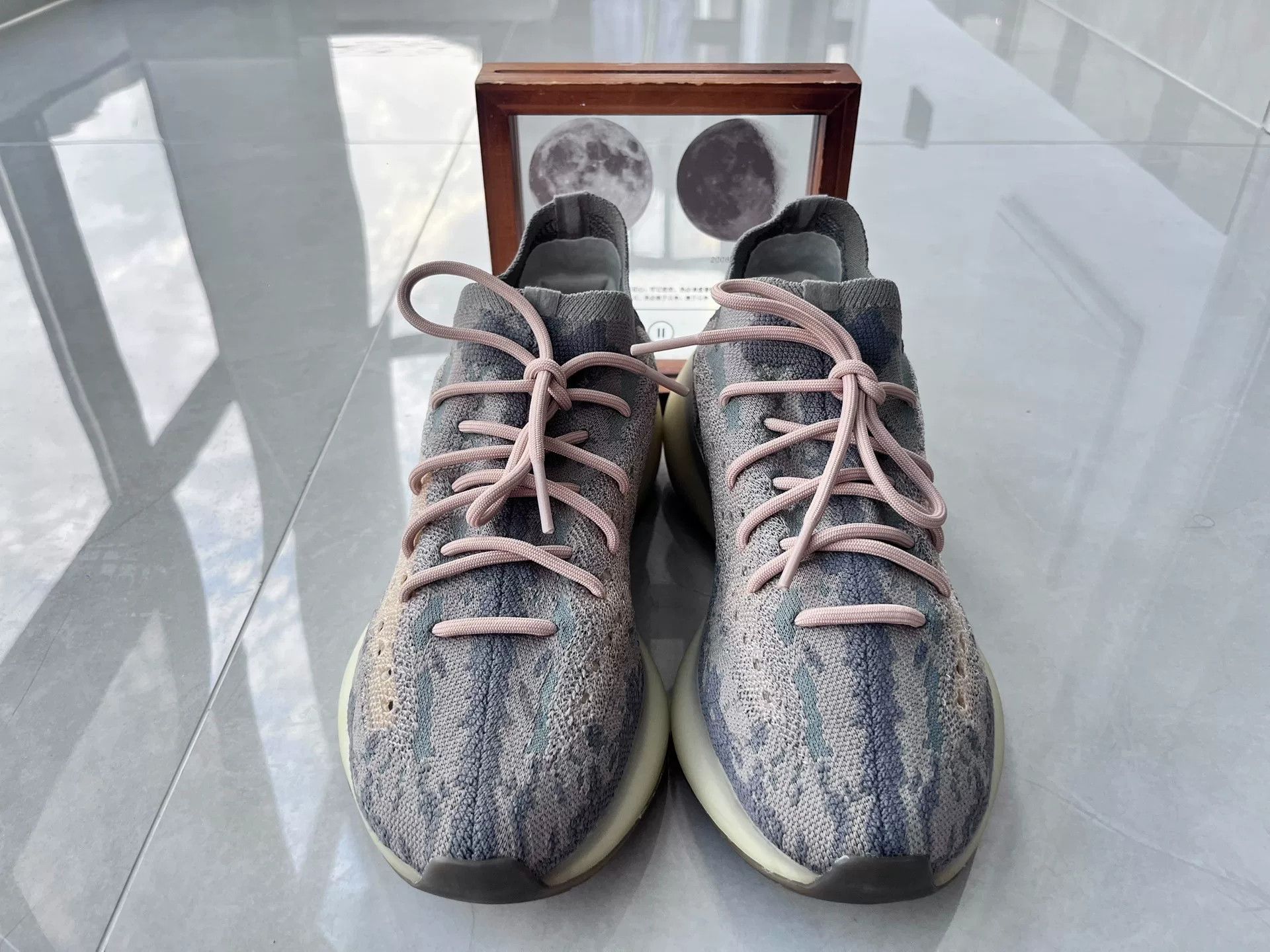 Adidas Adidas YEEZY380 Gray Lowtop Sneakers 12 Men Size US 12 / EU 45 - 4 Thumbnail