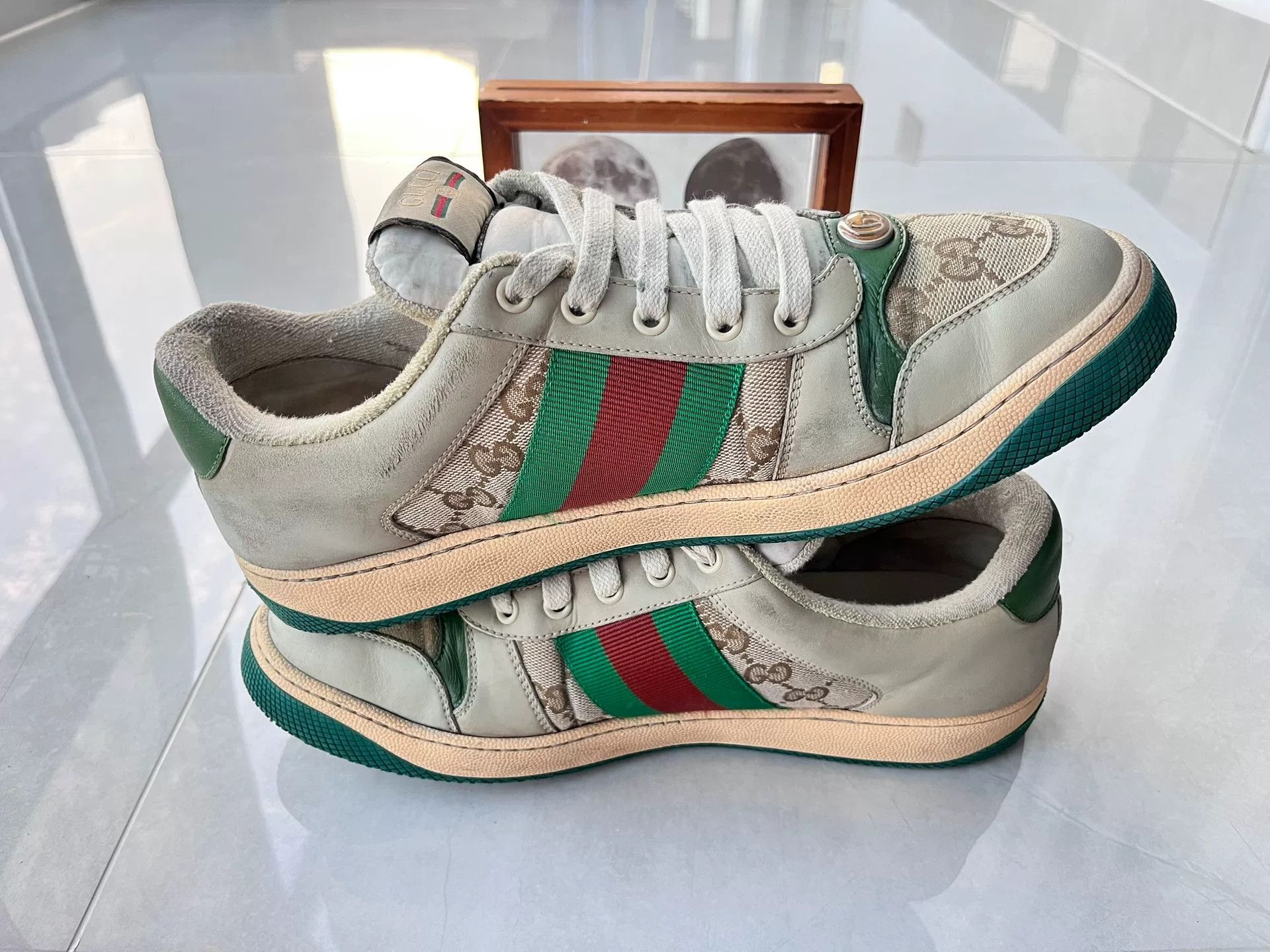 Gucci Gucci Distressed Green Lowtop Sneakers 9 Men Size US 9 / EU 42 - 3 Thumbnail