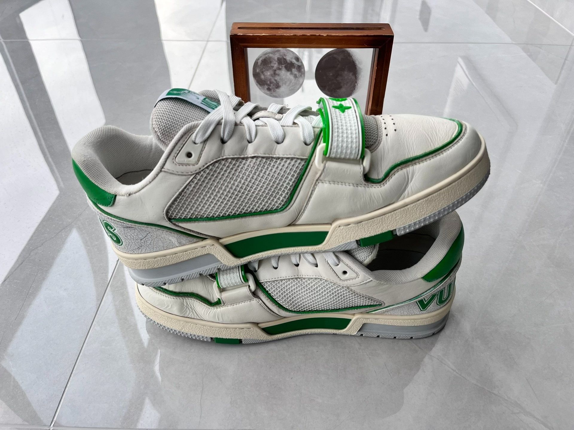 Louis Vuitton Louis Vuitton Training Green Lowtop Sneakers 8 Men Size US 8 / EU 41 - 3 Thumbnail