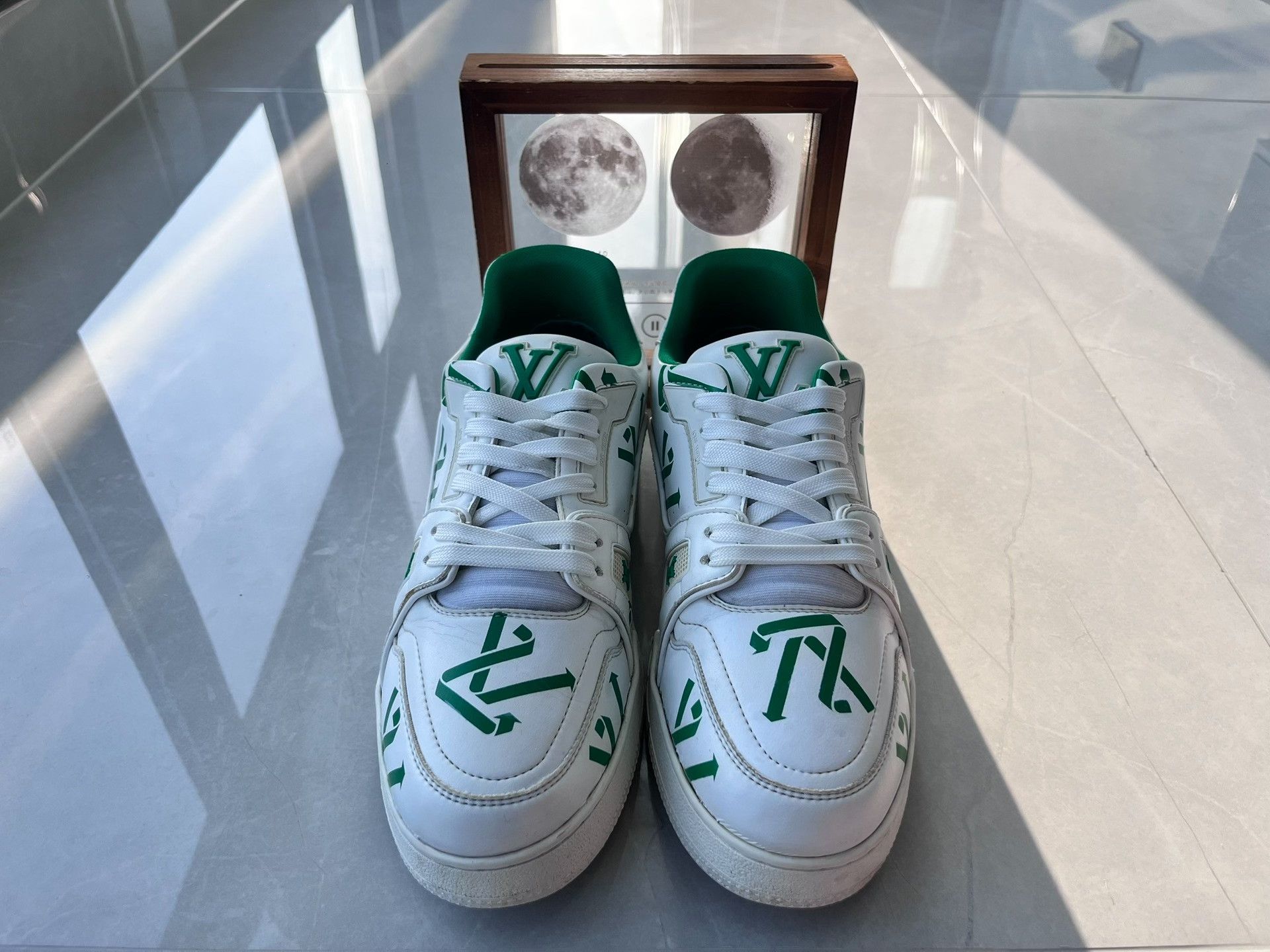 Louis Vuitton Louis Vuitton Training Green Lowtop Sneakers 7 Men Size US 7 / EU 40 - 4 Thumbnail