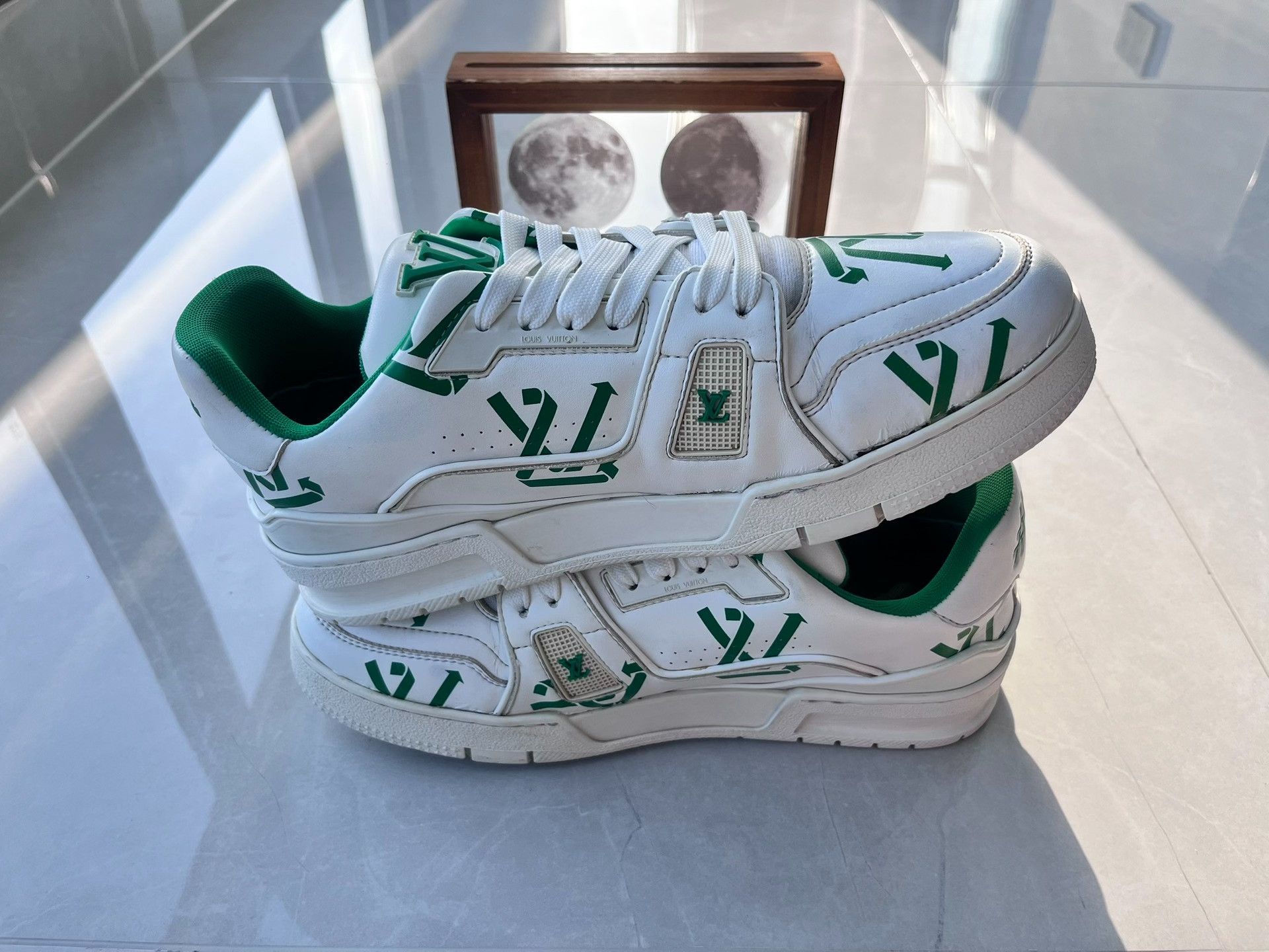 Louis Vuitton Louis Vuitton Training Green Lowtop Sneakers 7 Men Size US 7 / EU 40 - 3 Thumbnail