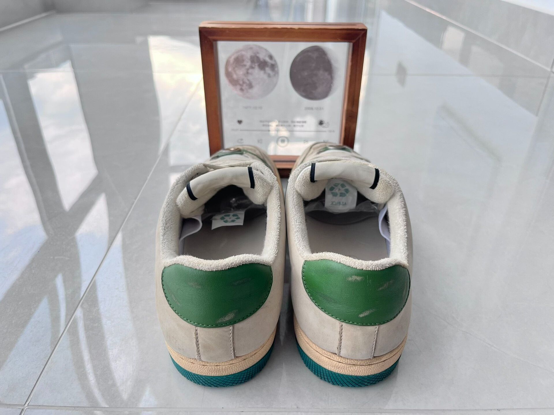 Gucci Gucci Distressed Green Lowtop Sneakers 10 Men Size US 10 / EU 43 - 5 Thumbnail