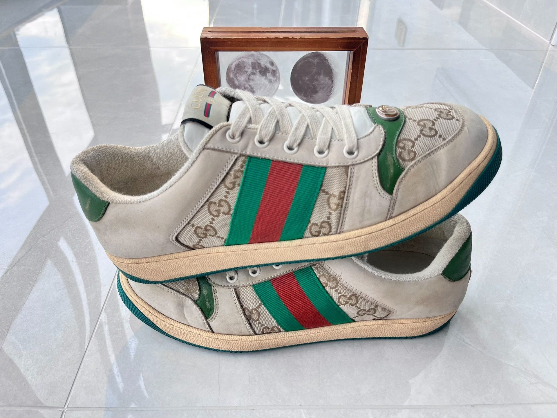 Gucci Gucci Distressed Green Lowtop Sneakers 10 Men Size US 10 / EU 43 - 2 Thumbnail