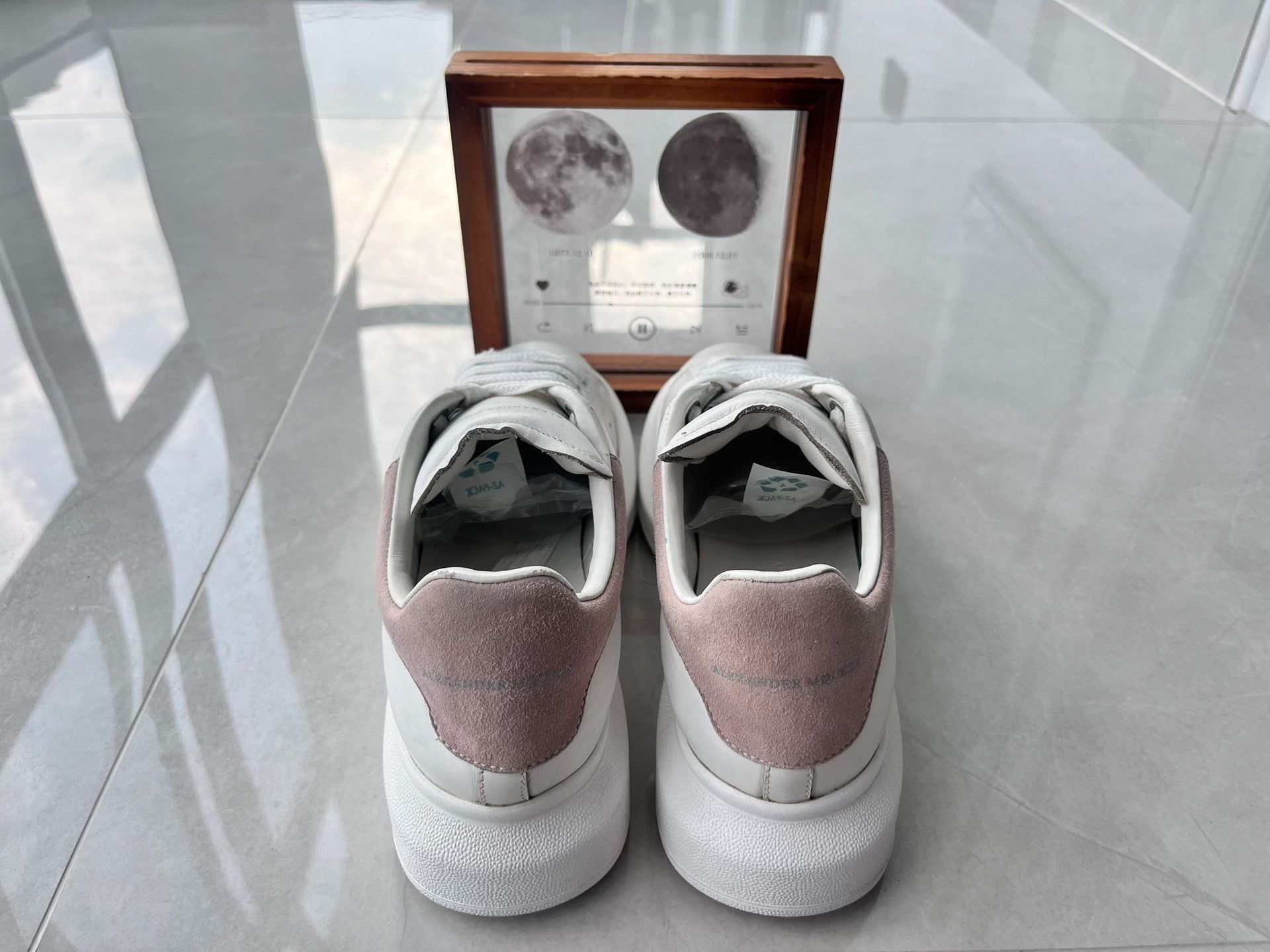 Alexander McQueen Alexander McQueen White Lowtop Sneakers it_39 Women Size US 9 / IT 39 - 5 Thumbnail