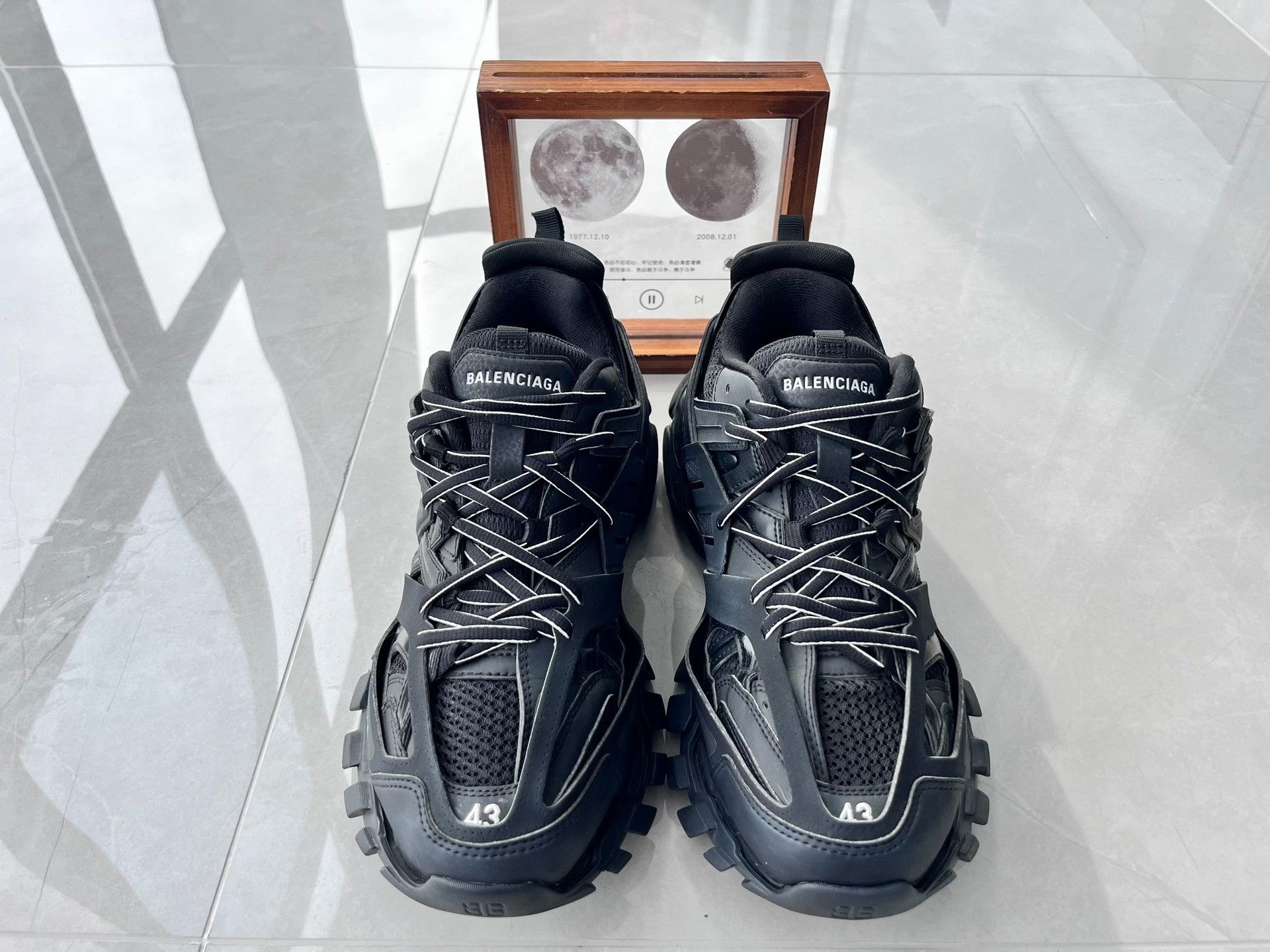 Balenciaga Balenciaga Black Lowtop Sneakers 10 Men Size US 10 / EU 43 - 4 Thumbnail