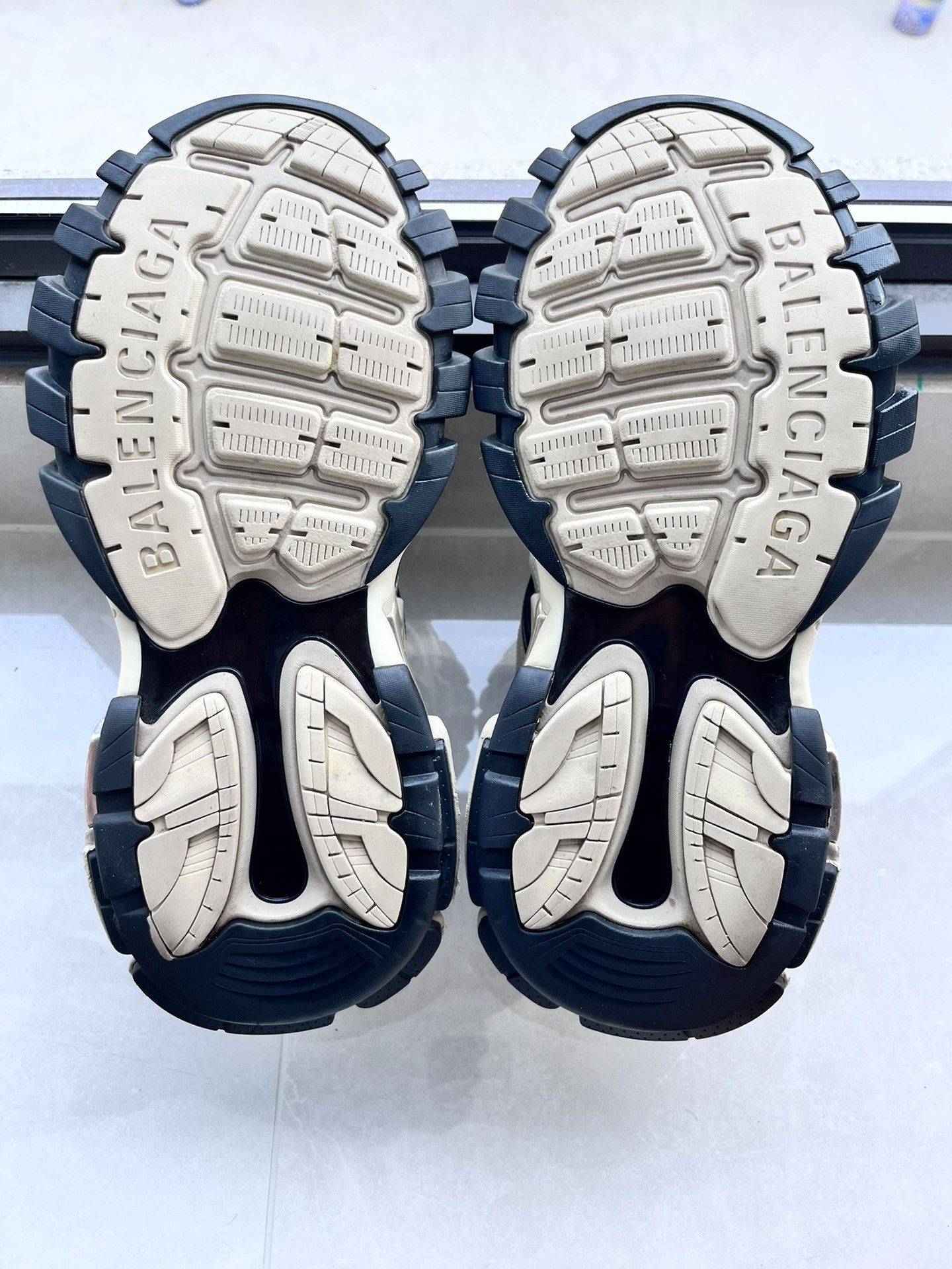 Balenciaga Balenciaga Black Lowtop Sneakers 10 Men Size US 10 / EU 43 - 6 Thumbnail
