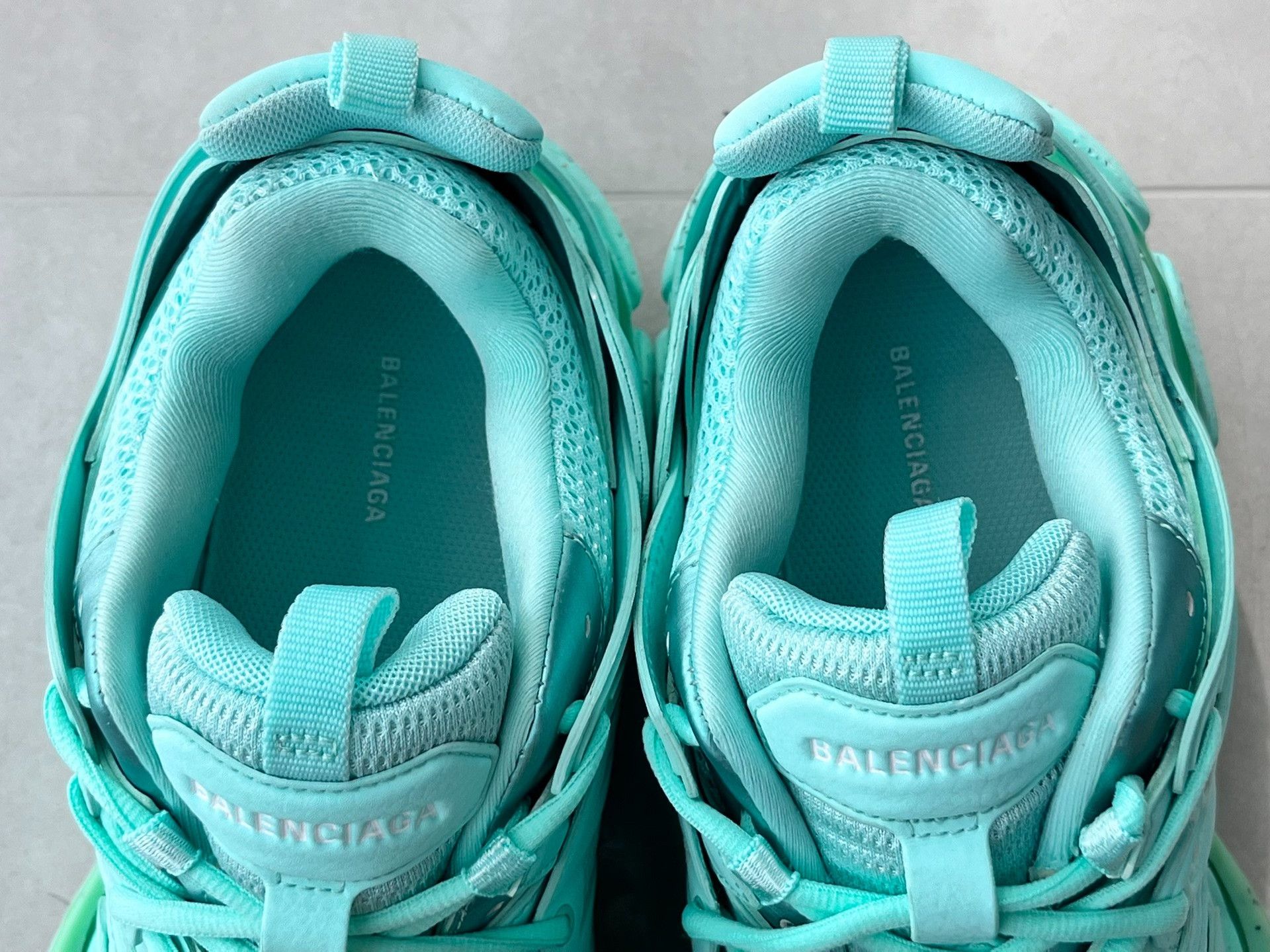 Balenciaga Balenciaga Green Lowtop Sneakers 8 Men Size US 8 / EU 41 - 6 Thumbnail