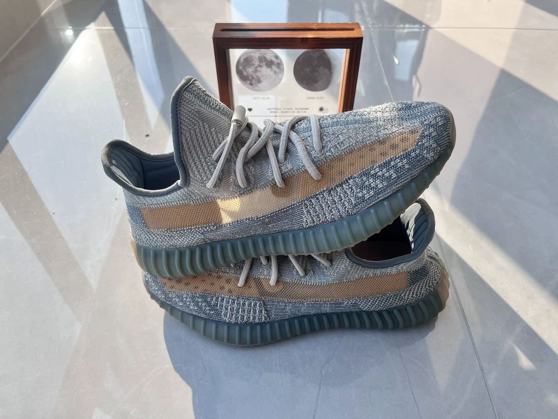 Adidas Adidas YEEZY350 Gray Lowtop Sneakers 12 Men Size US 12 / EU 45 - 2 Thumbnail