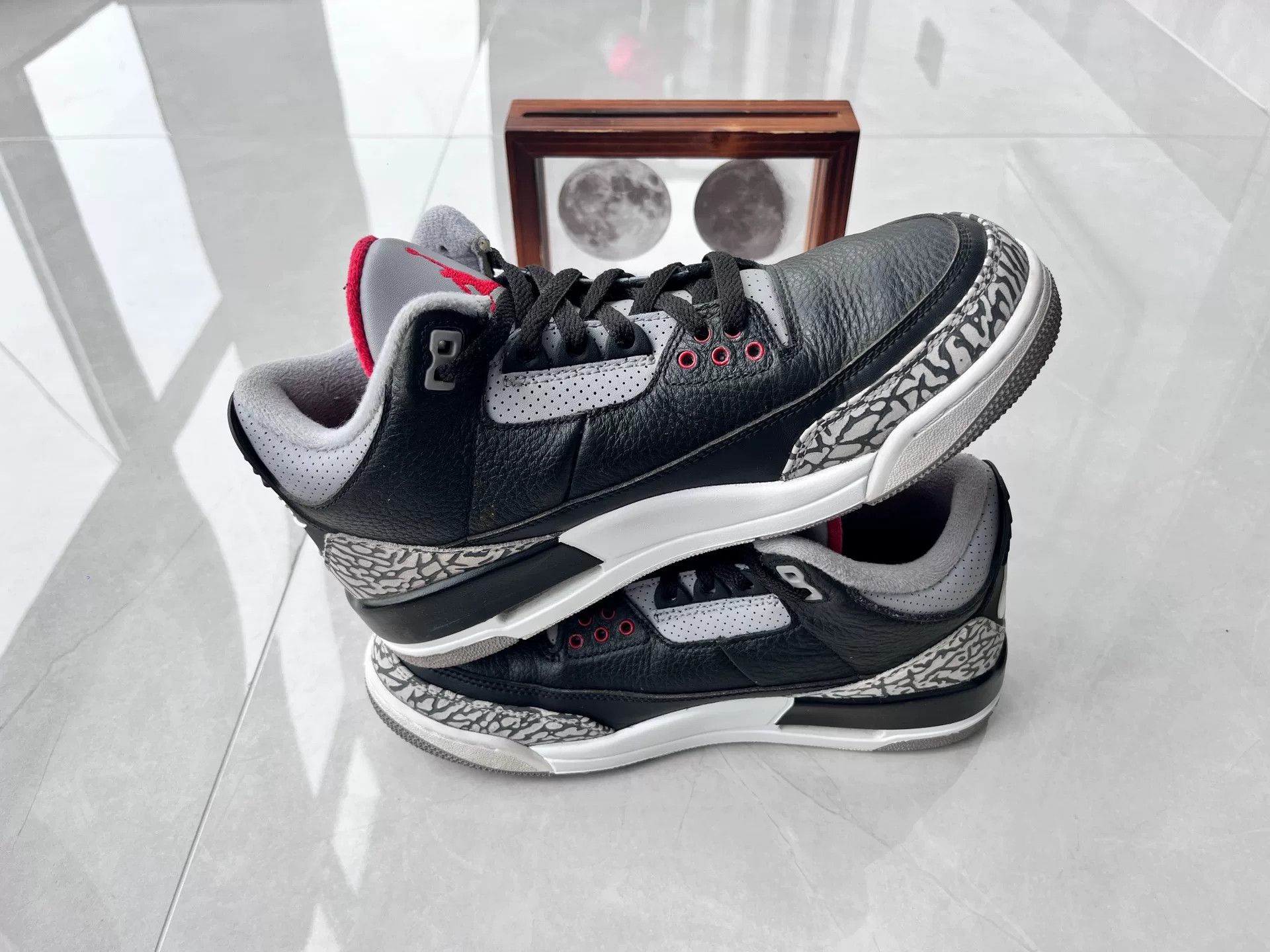 Nike Nike AJ3 Black Lowtop Sneakers 7 Men Size US 7 / EU 40 - 3 Thumbnail