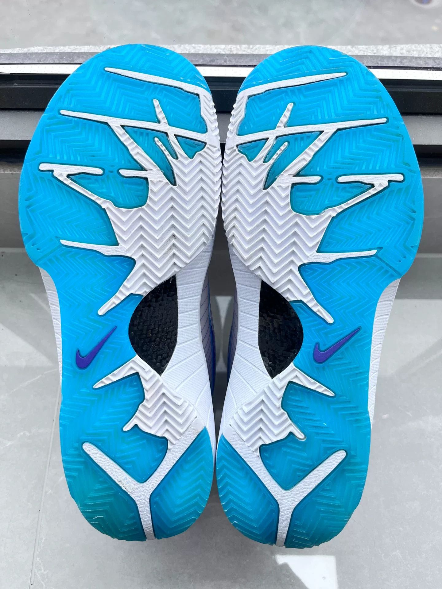 Nike Nike KOBE4 Blue Lowtop Sneakers 11 Men Size US 11 / EU 44 - 6 Thumbnail