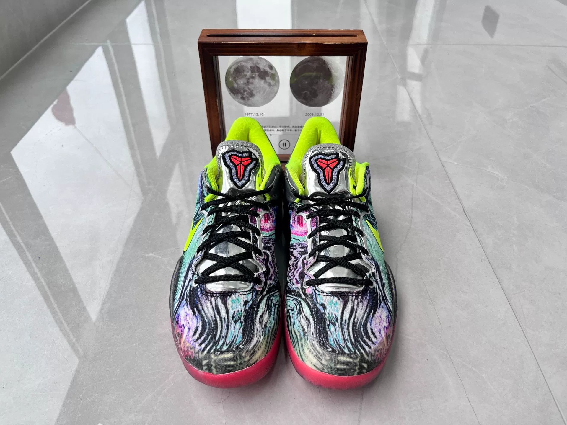 Nike Nike KOBE8 Lowtop Sneakers 9 Men Size US 9 / EU 42 - 4 Thumbnail