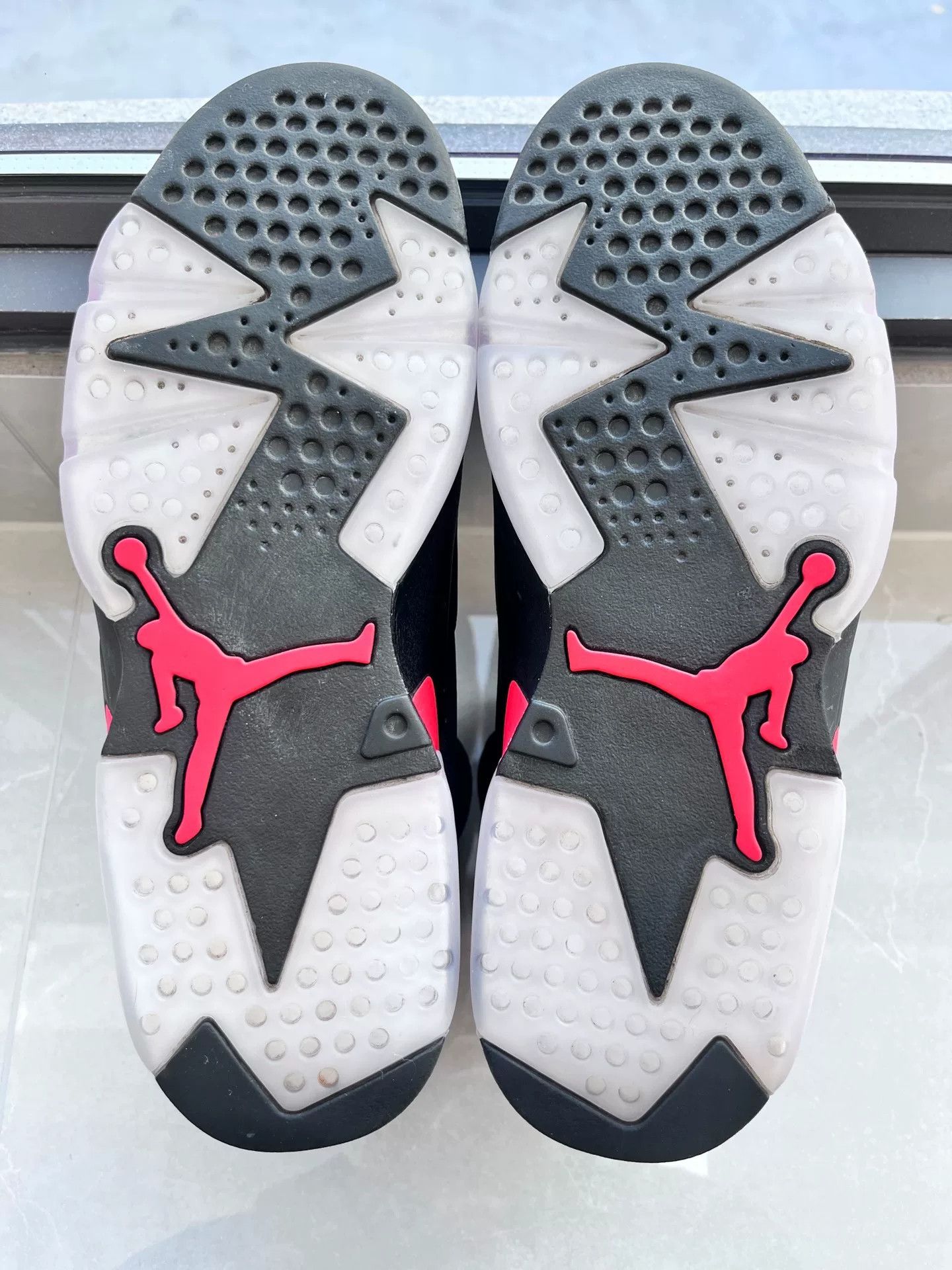 Nike Nike AJ6 Black Lowtop Sneakers 10 Men Size US 10 / EU 43 - 6 Thumbnail
