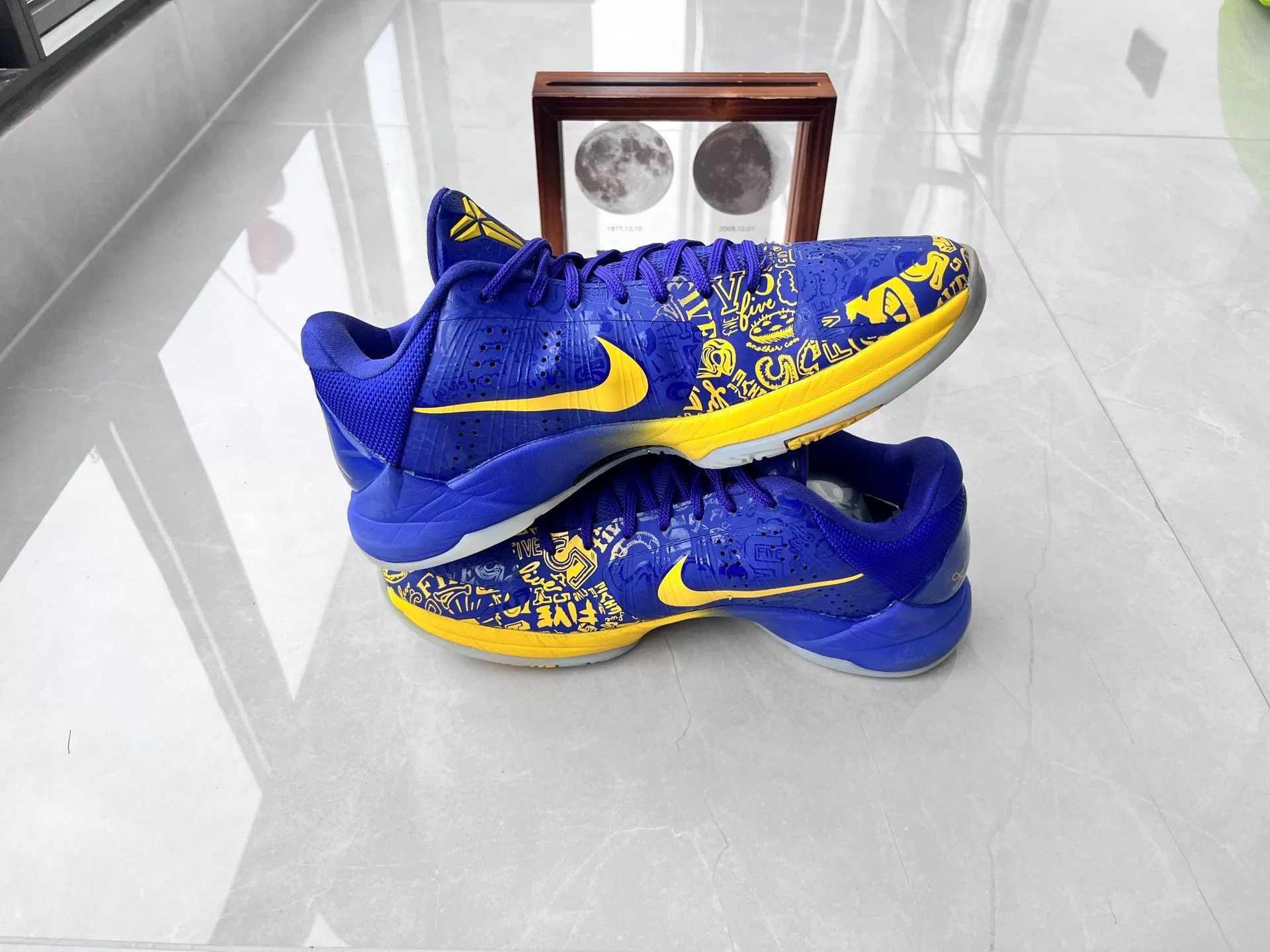 Nike Nike KOBE5 Yellow Lowtop Sneakers 10 Men Size US 10 / EU 43 - 3 Thumbnail