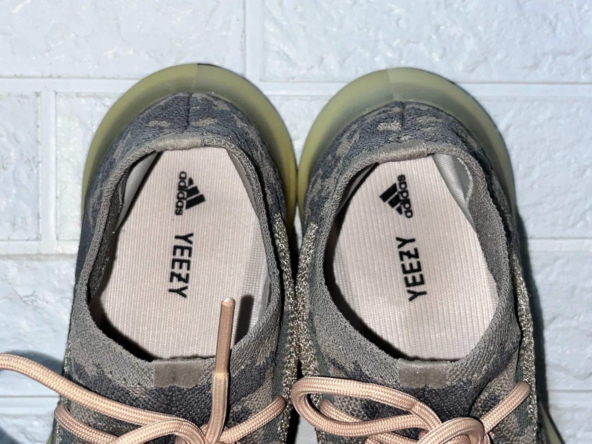 Adidas Adidas YEEZY380 Multi Lowtop Sneakers 11 Men Size US 11 / EU 44 - 8 Thumbnail