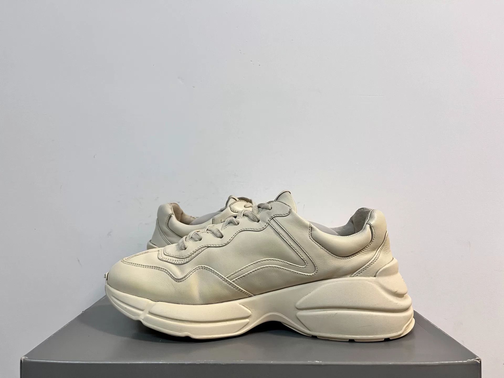 Gucci Gucci Lowtop Sneakers 9 Men Size US 9 / EU 42 - 3 Thumbnail