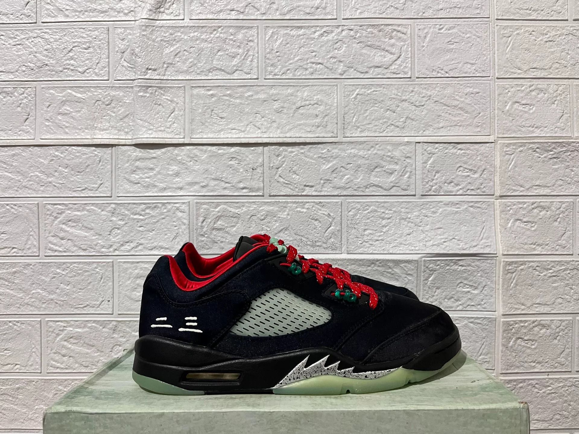 Nike Nike AJ5 Lowtop Sneakers 11 Men Size US 11 / EU 44 - 2 Thumbnail