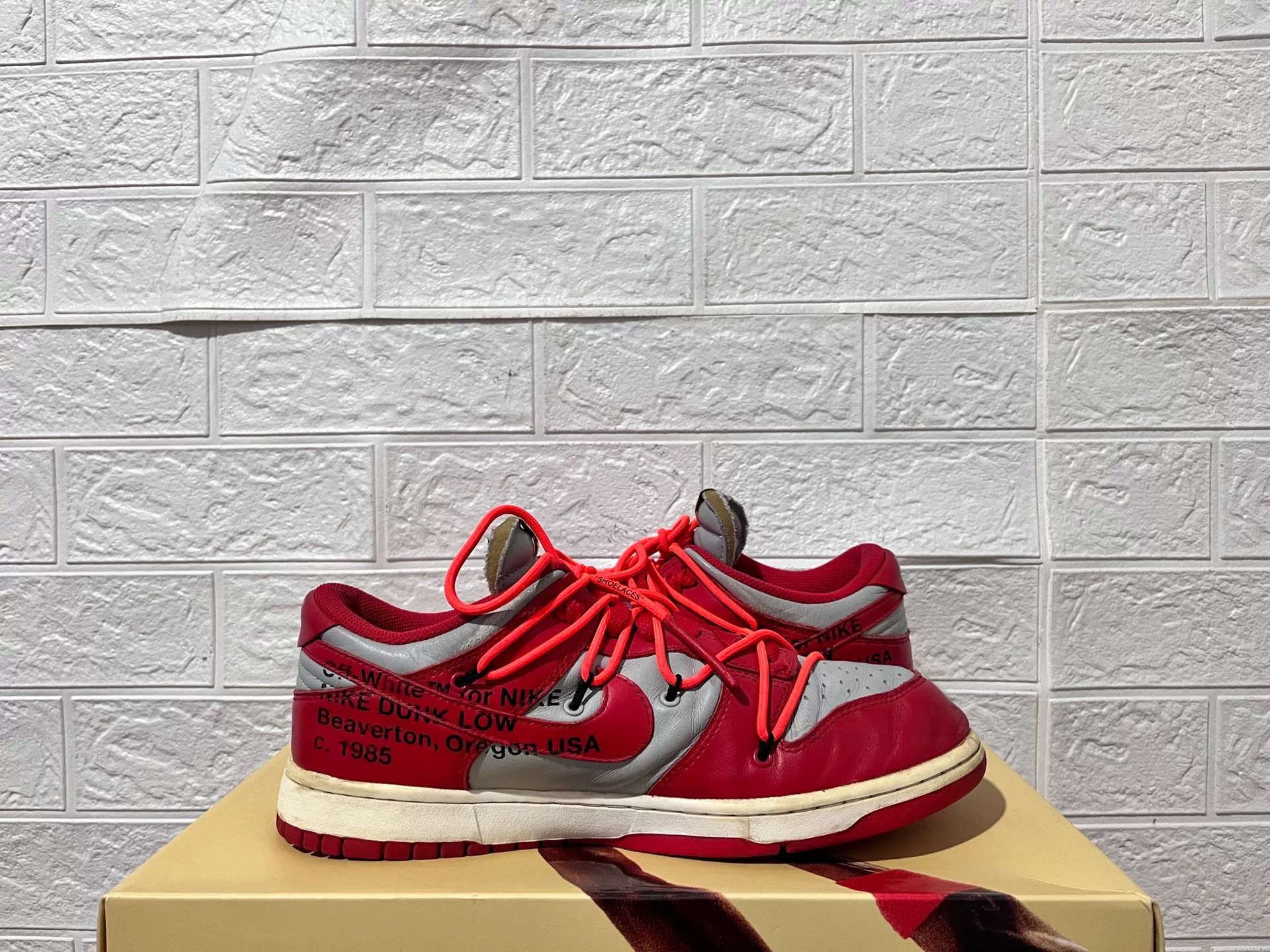 Nike Nike DUNK Red Lowtop Sneakers 10 Men Size US 10 / EU 43 - 4 Thumbnail