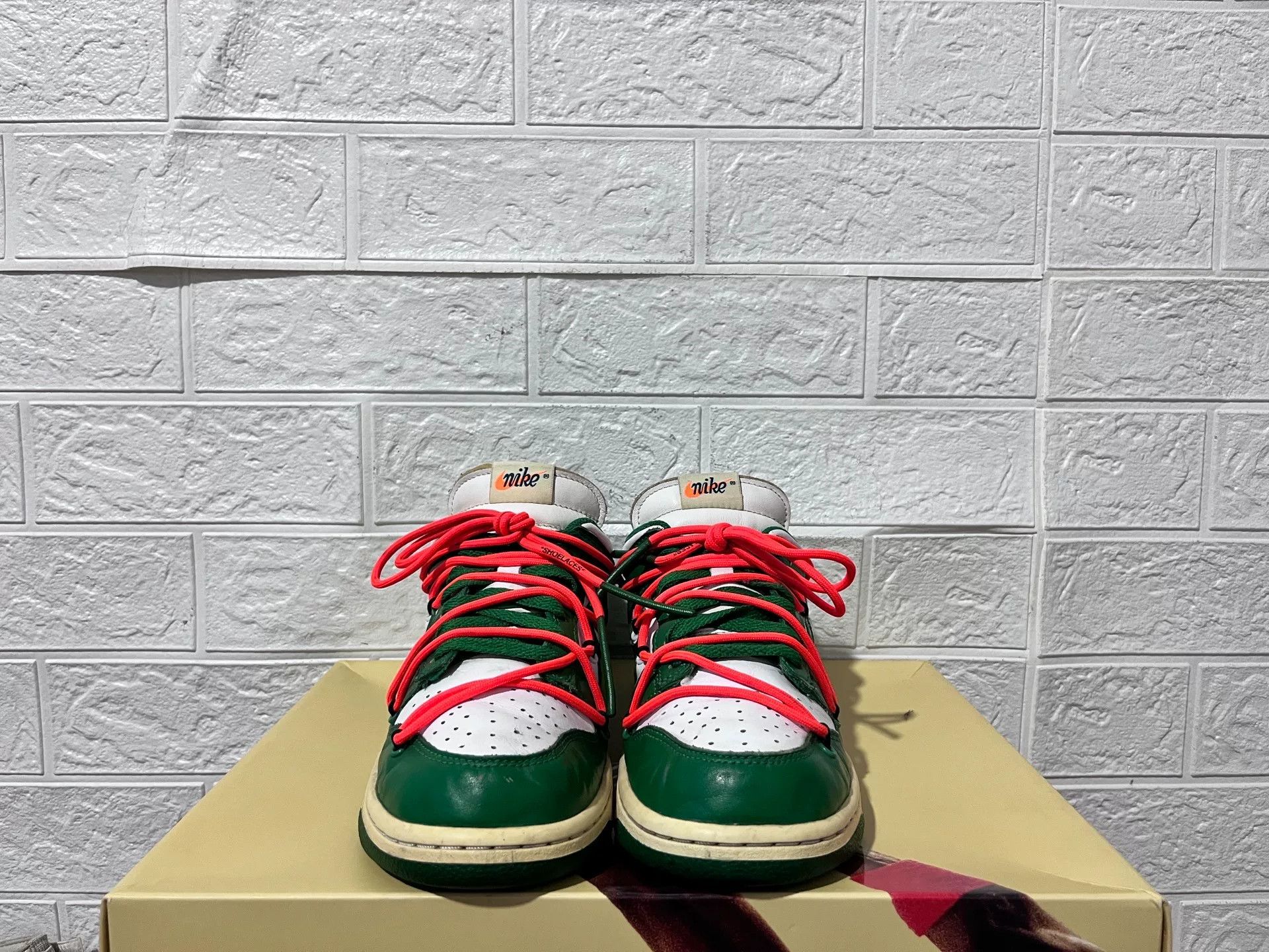 Nike Nike DUNK Green Lowtop Sneakers 7 Men Size US 7 / EU 40 - 5 Thumbnail