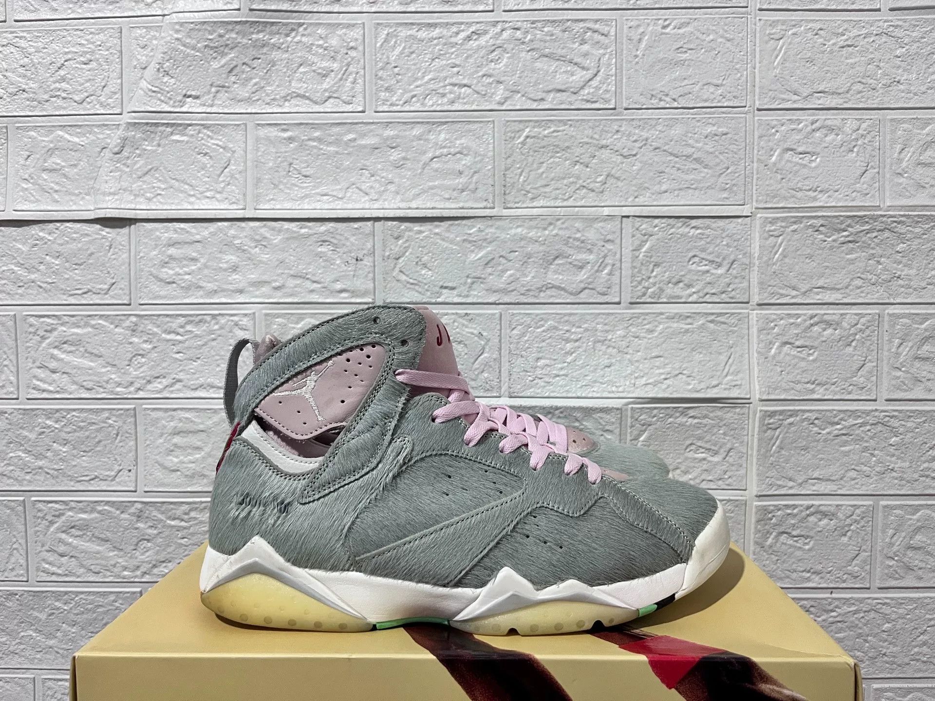 Nike Nike AJ7 Lowtop Sneakers 11 Men Size US 11 / EU 44 - 2 Thumbnail