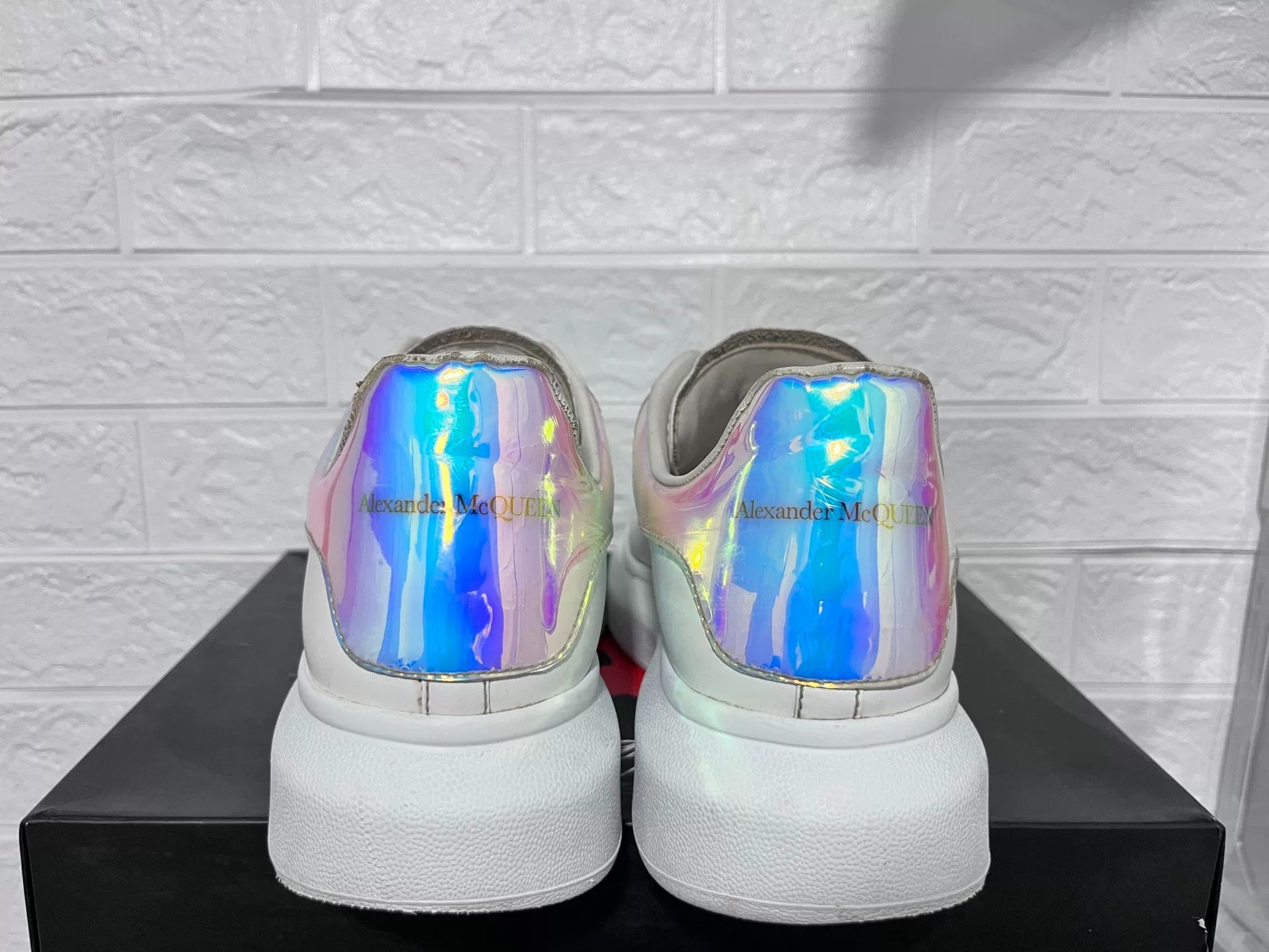 Alexander McQueen Alexander McQueen Laser Rainbow Multi Lowtop Sneakers Women Size US 12 / IT 42 - 6 Thumbnail