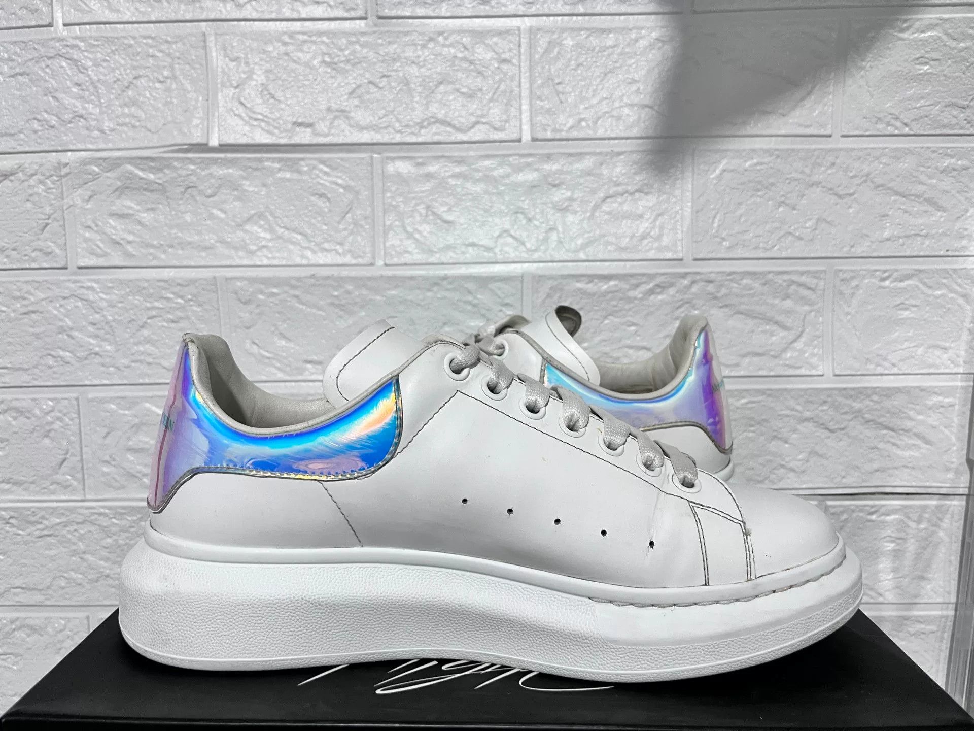 Alexander McQueen Alexander McQueen Laser Rainbow Multi Lowtop Sneakers Women Size US 12 / IT 42 - 4 Thumbnail