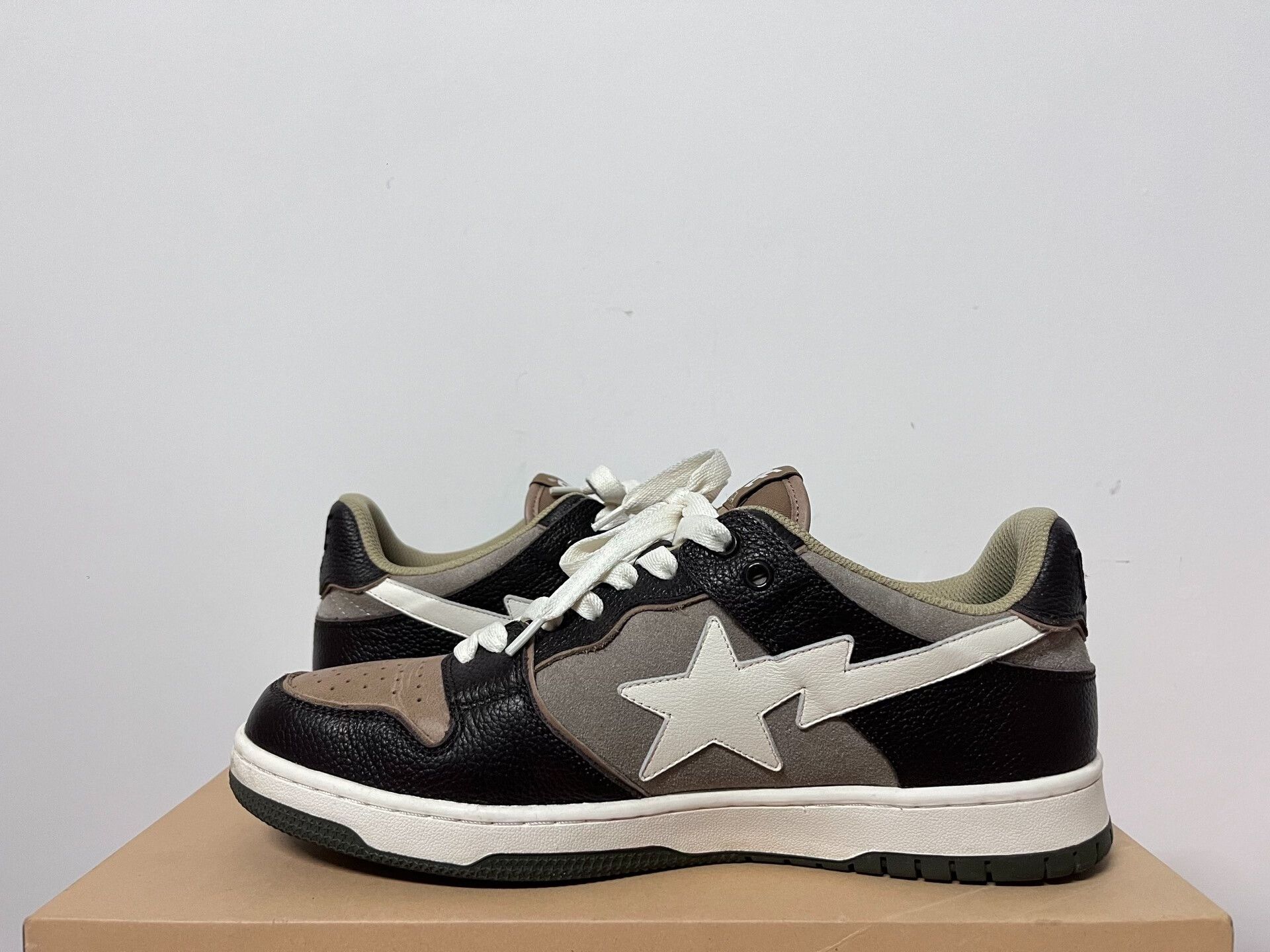 Bape Bape Multi Lowtop Sneakers 10 Men Size US 10 / EU 43 - 3 Thumbnail
