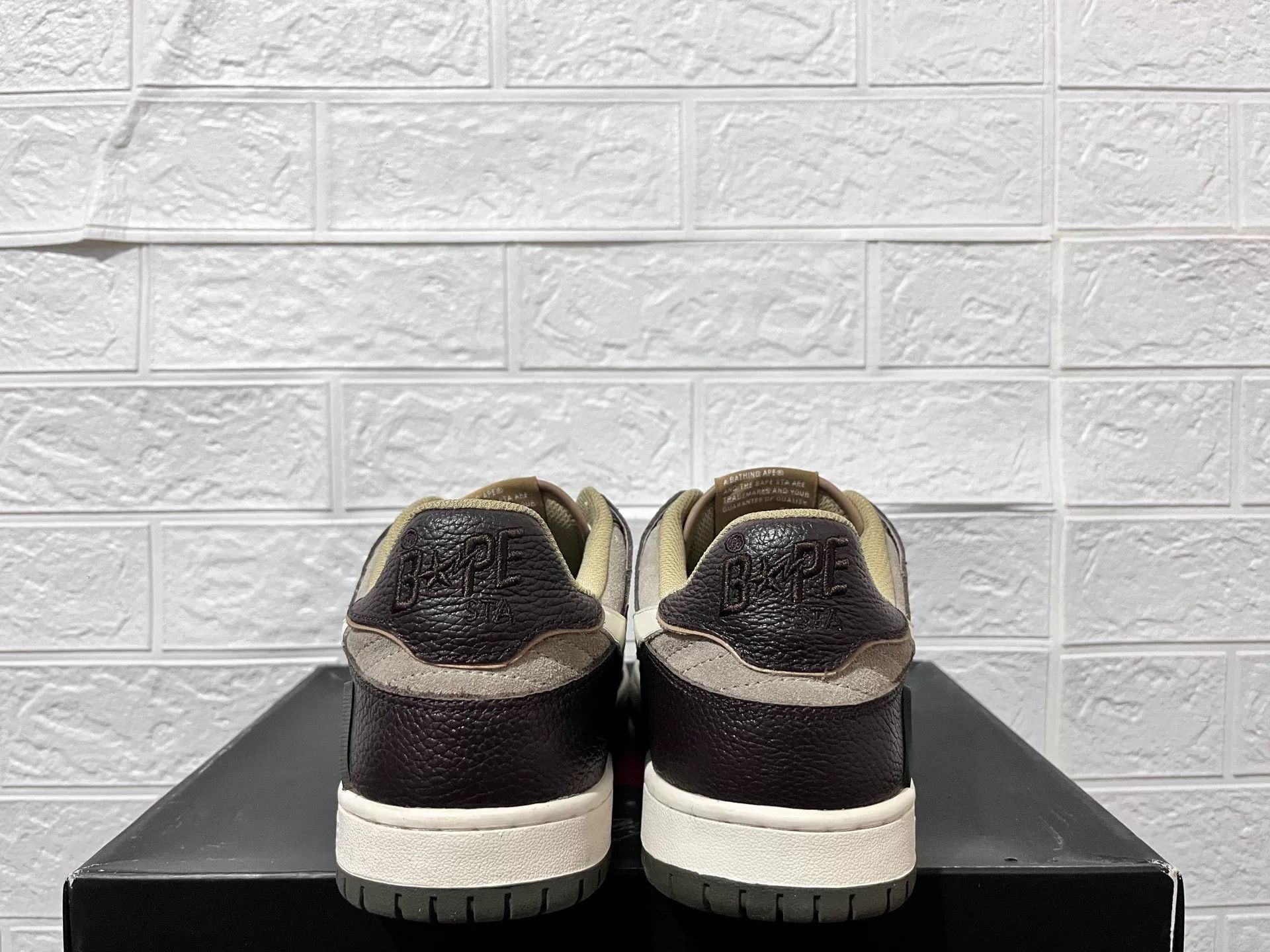 Bape Bape Gray Lowtop Sneakers 10 Men Size US 10 / EU 43 - 6 Thumbnail