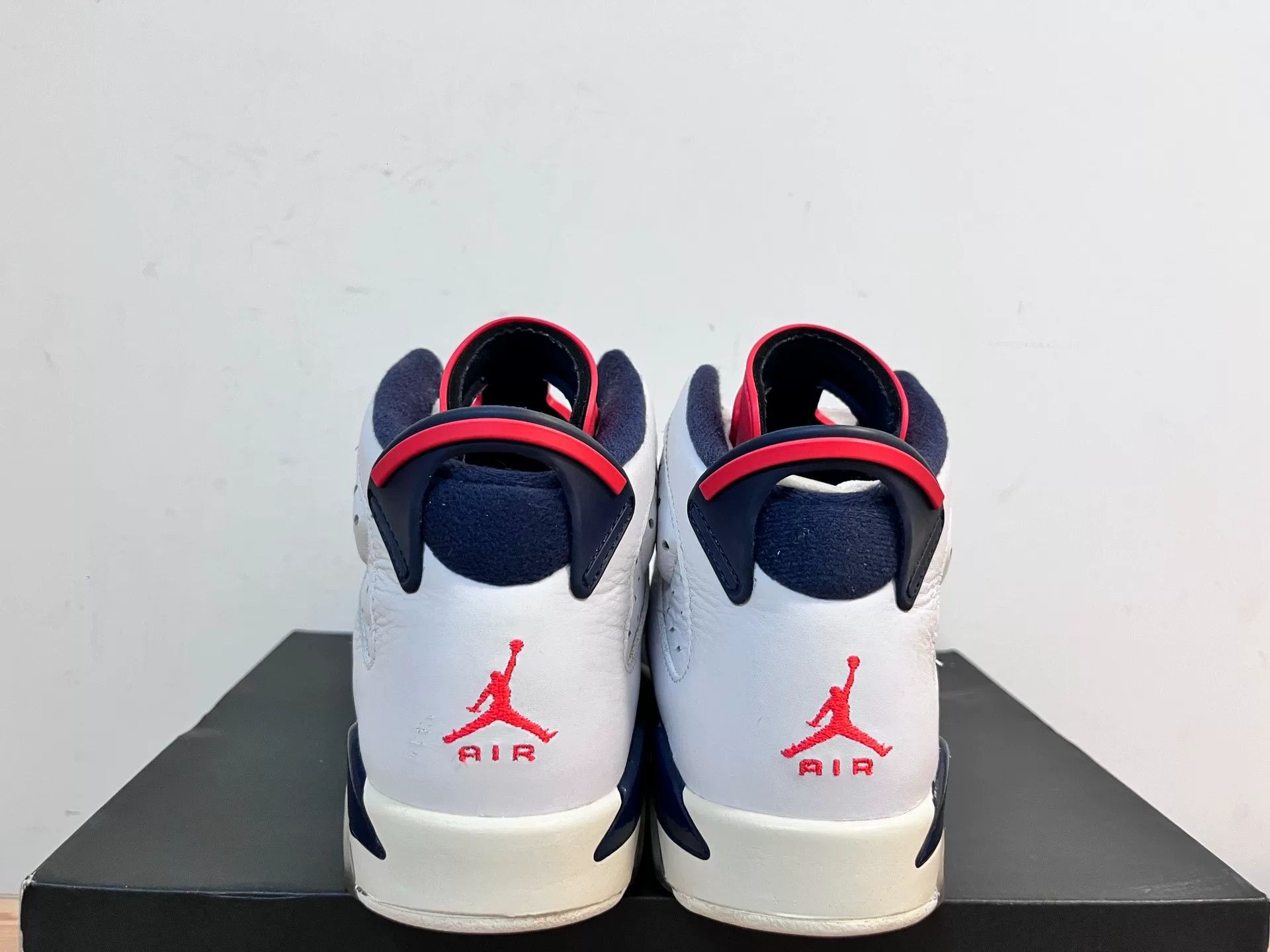 Nike Nike AJ6 Multi Lowtop Sneakers 5.5 Men Size US 5.5 / EU 38 - 6 Thumbnail