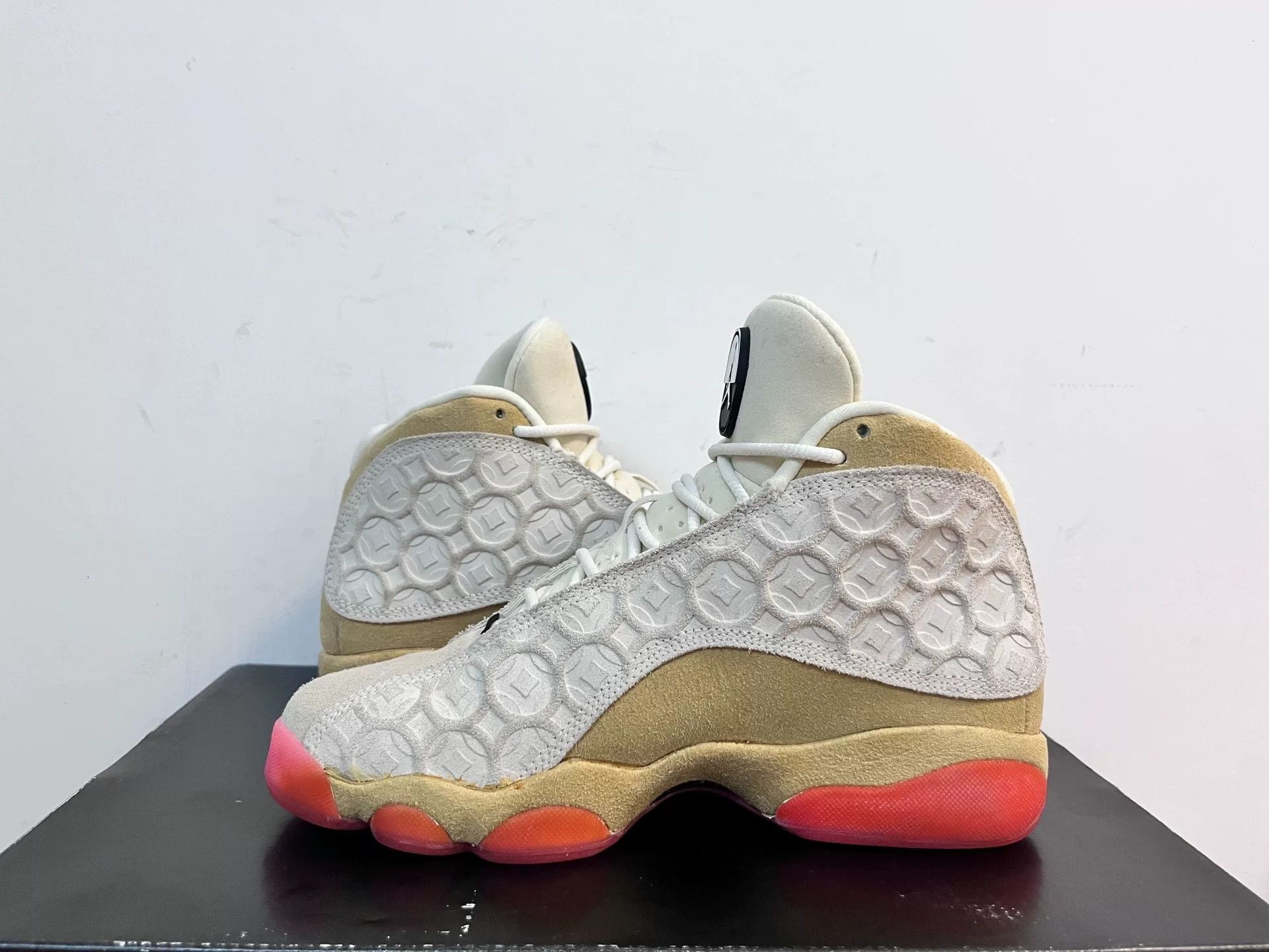 Nike Nike AJ13 Green Lowtop Sneakers 5.5 Men Size US 5.5 / EU 38 - 3 Thumbnail