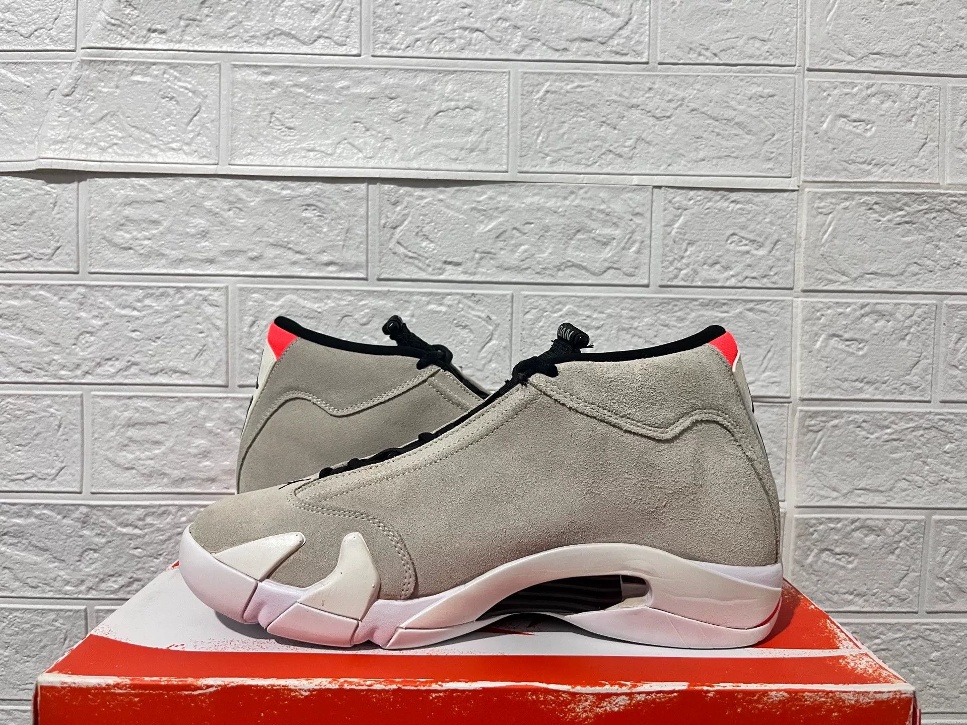 Nike Nike AJ14 Gray Lowtop Sneakers 9 Men Size US 9 / EU 42 - 3 Thumbnail