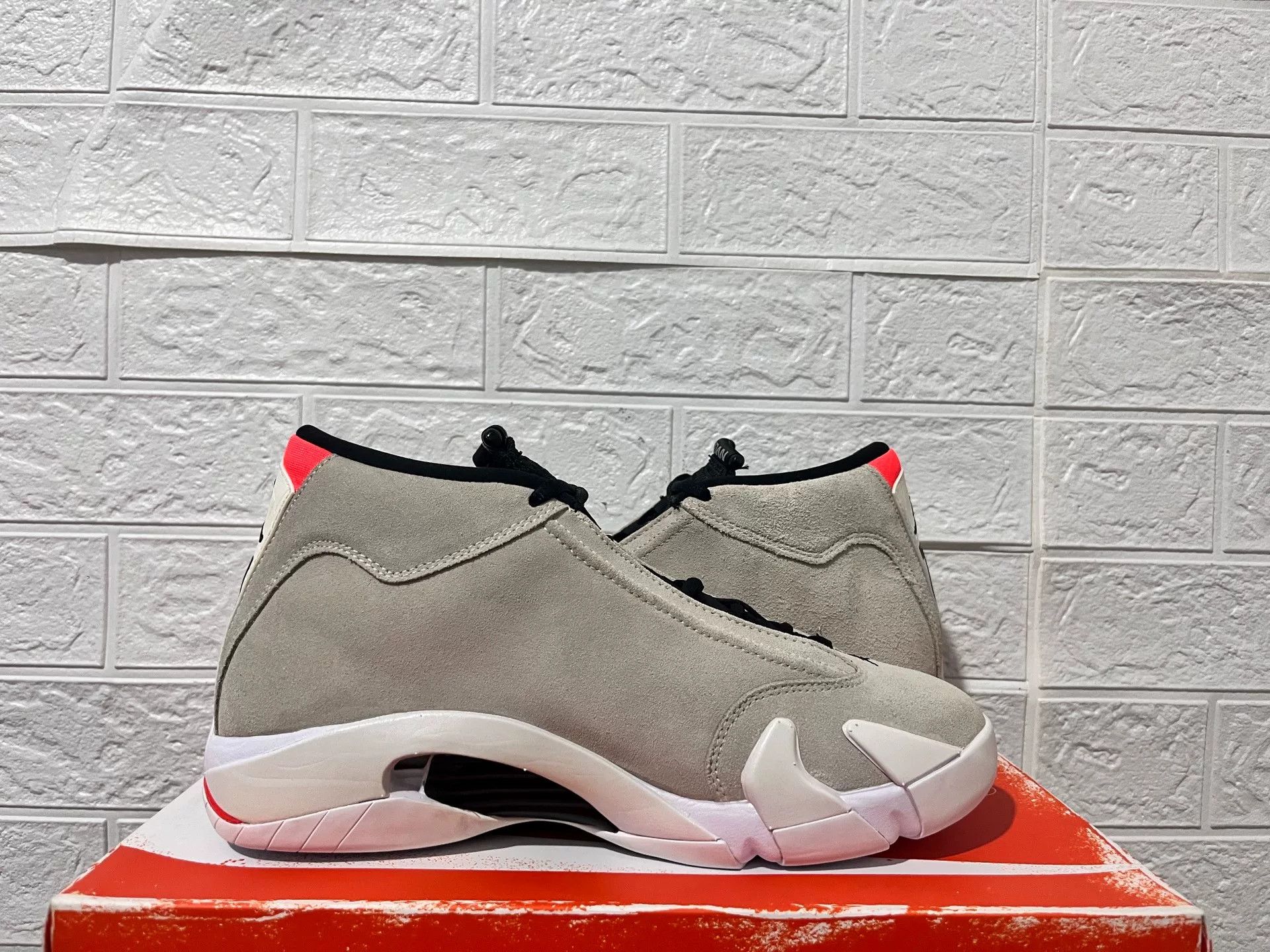 Nike Nike AJ14 Gray Lowtop Sneakers 9 Men Size US 9 / EU 42 - 4 Thumbnail