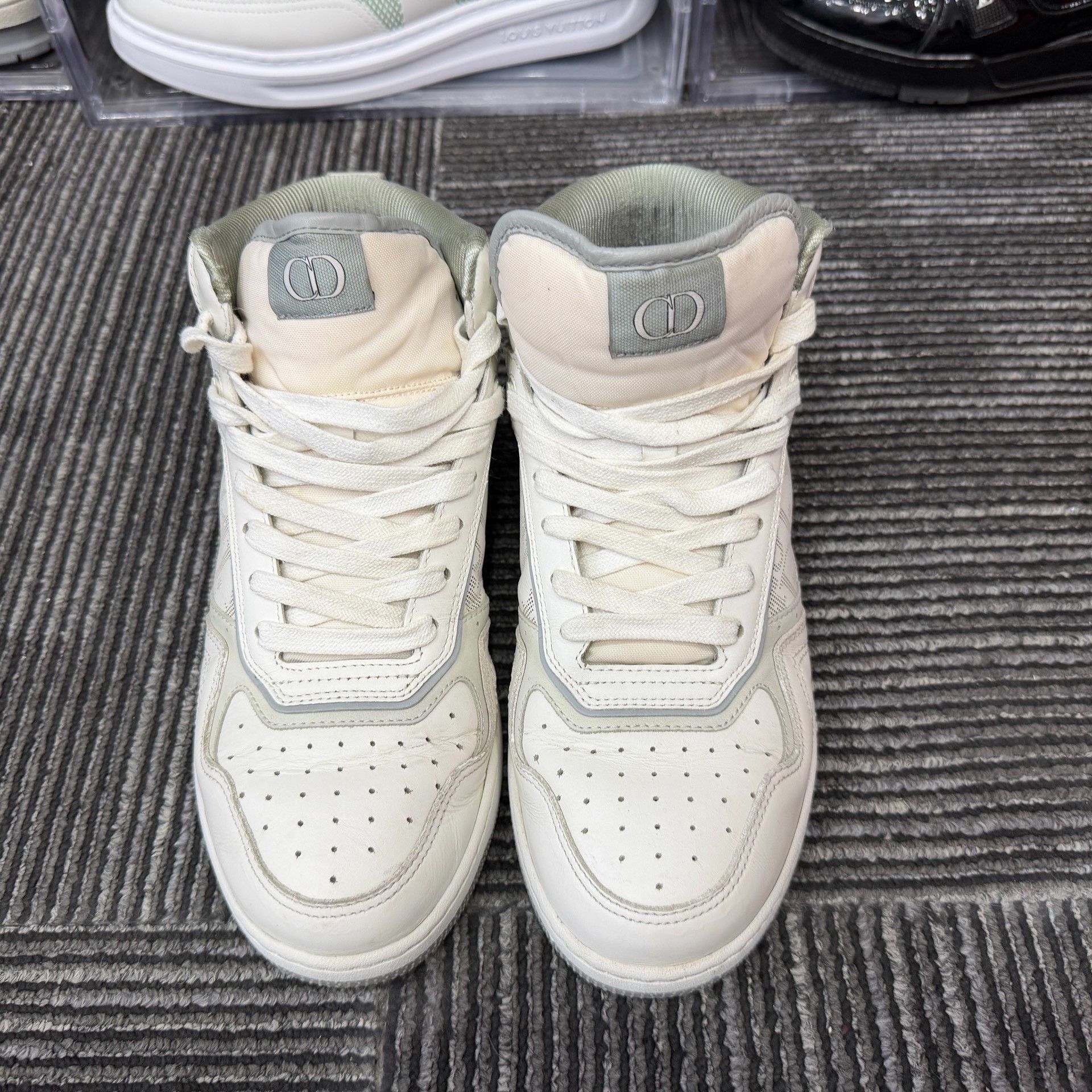 Dior Dior White Hitop Sneakers 7 Men Size US 7 / EU 40 - 4 Thumbnail
