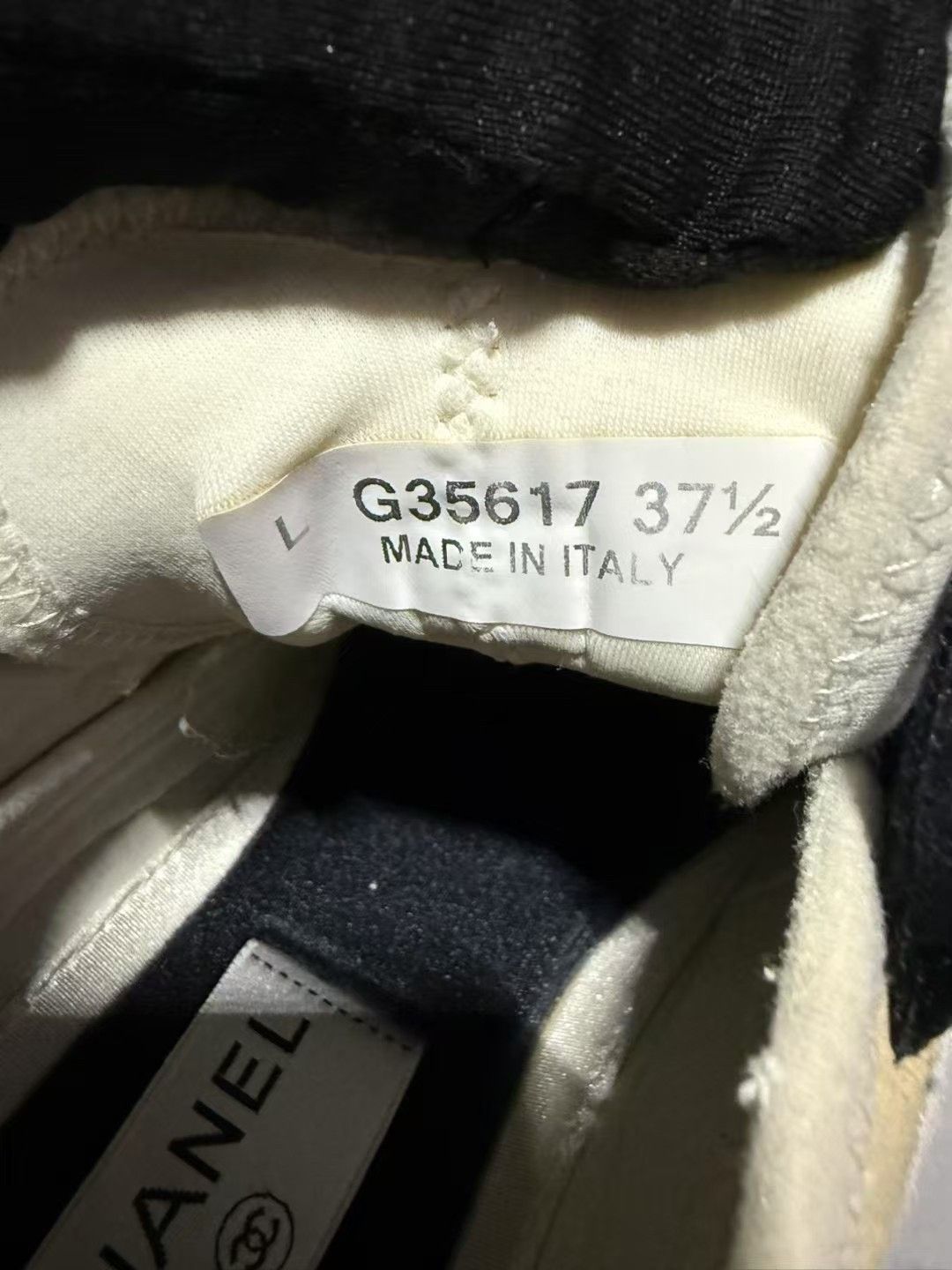 Chanel Chanel Panda Sneakers White Gold Size US 6.5 / IT 36.5 - 7 Thumbnail