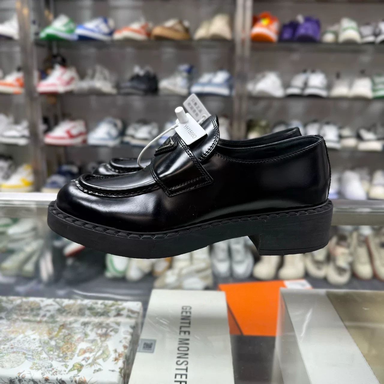 Prada Prada Triangular Logo Loafers Size US 5 / IT 35 - 3 Thumbnail