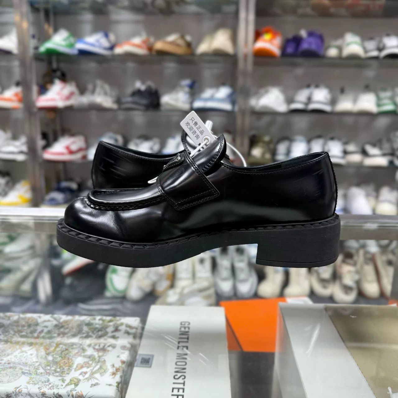 Prada Prada Triangular Logo Loafers Size US 5 / IT 35 - 7 Thumbnail