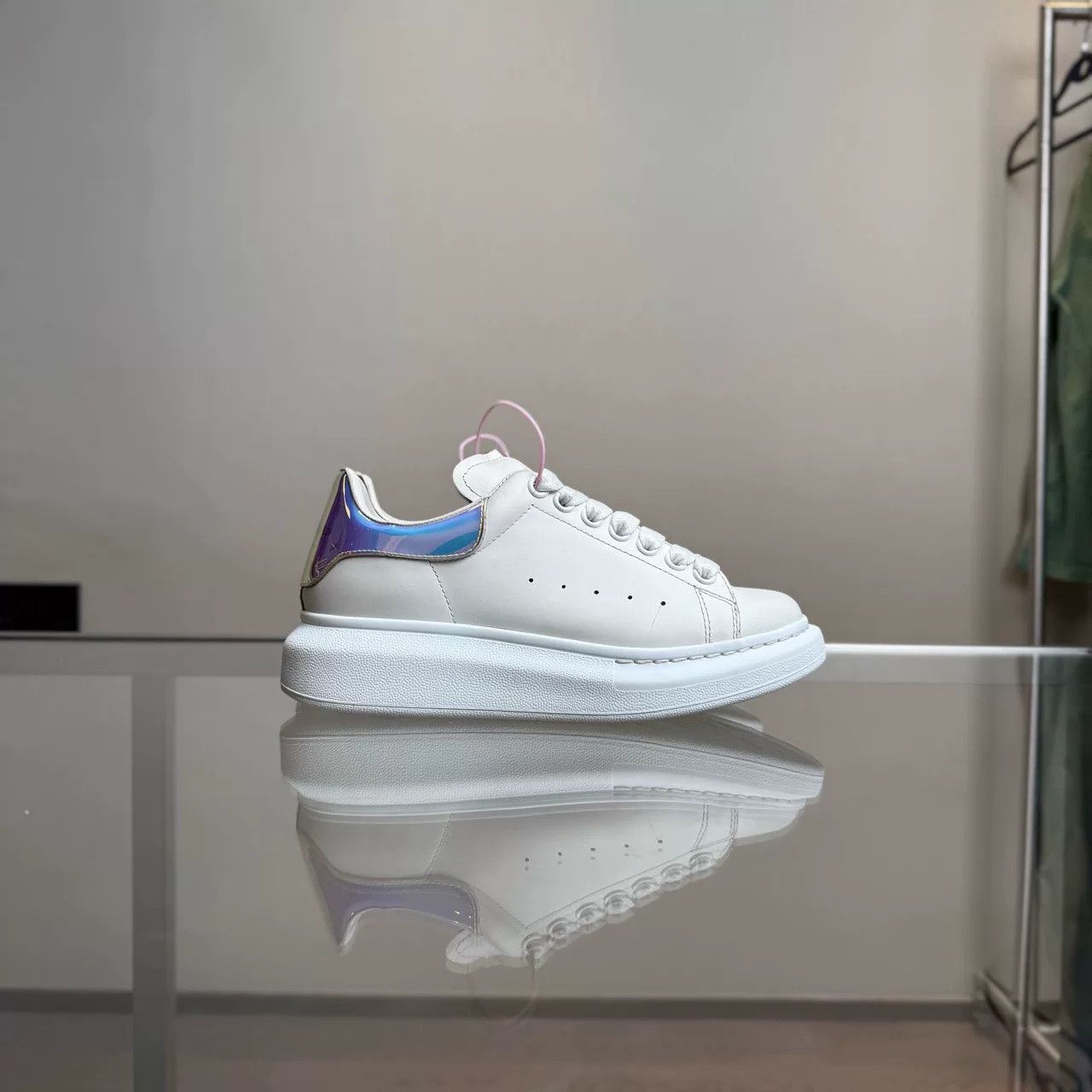 Alexander McQueen Alexander McQueen Laser Tail Sneakers Size US 6 / IT 36 - 2 Thumbnail