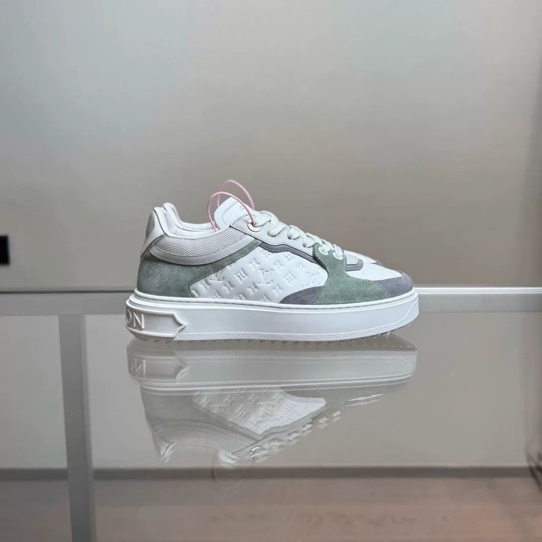 Louis Vuitton Louis Vuitton LV TIME OUT Sneakers Size US 5 / IT 35 - 2 Thumbnail