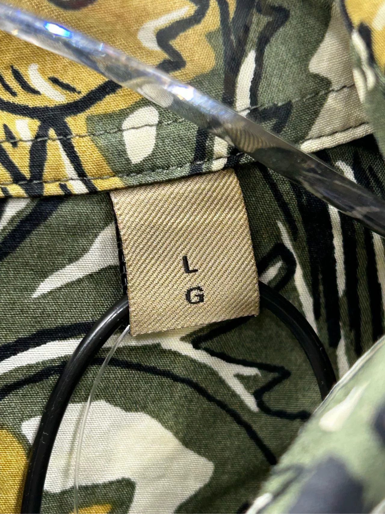 Burberry Burberry Graffiti Shirt DY7965 Size US L / EU 52-54 / 3 - 5 Thumbnail