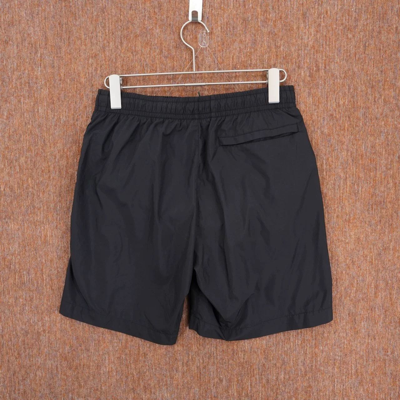 Givenchy GIVENCHY Black Metal Logo Shorts Size US 30 / EU 46 - 2 Thumbnail
