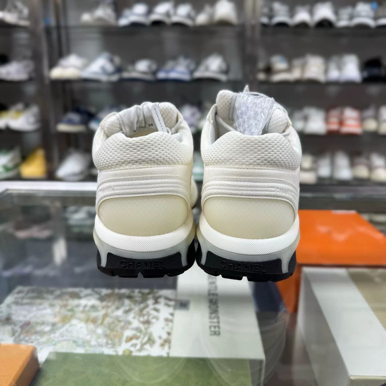 Chanel Chanel 24S Double C Sneakers Size US 8 / IT 38 - 6 Thumbnail